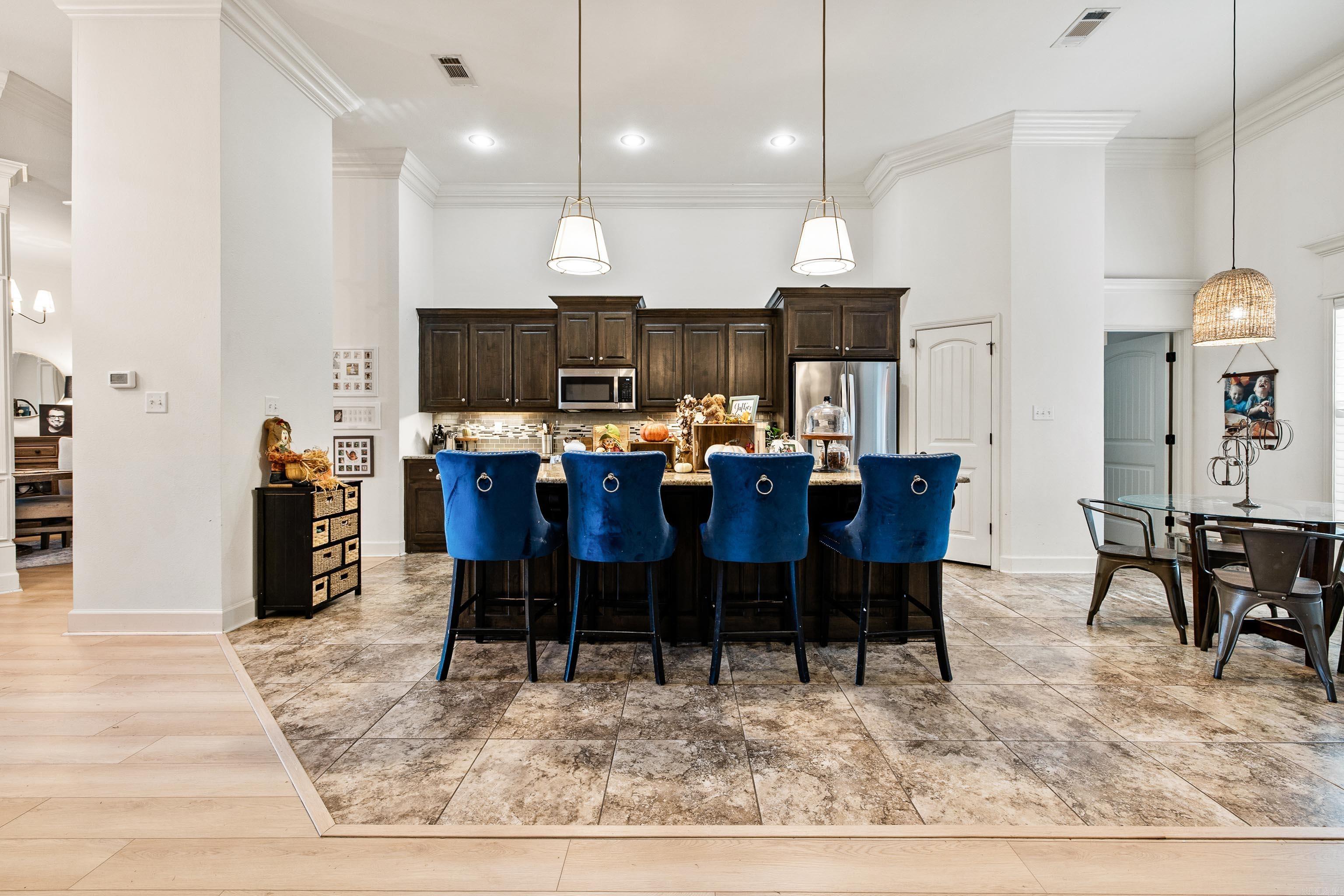 AVILLA HEIGHTS - Residential