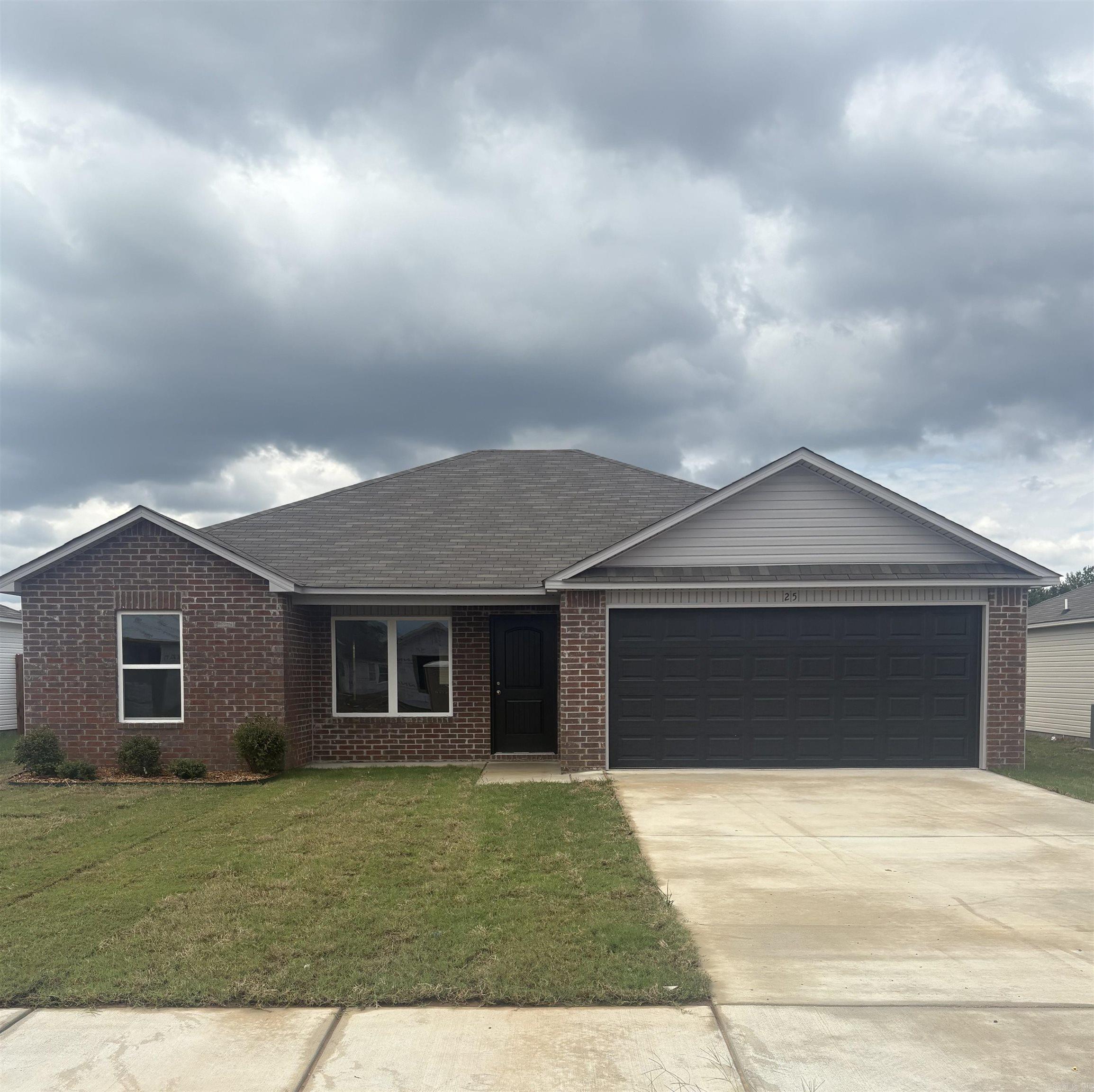 HILL FARM - Residential