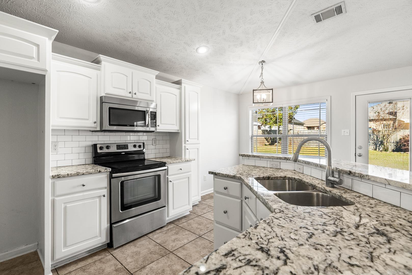 BRYSON ESTATES - Residential