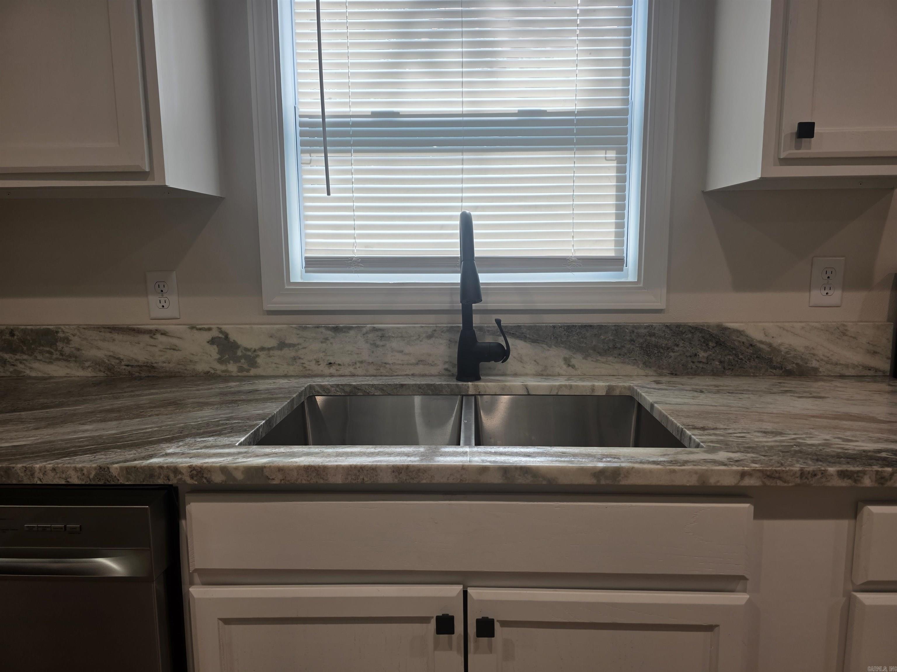 JULIE ADDN - NORTH LITTLE ROCK - Residential Lease