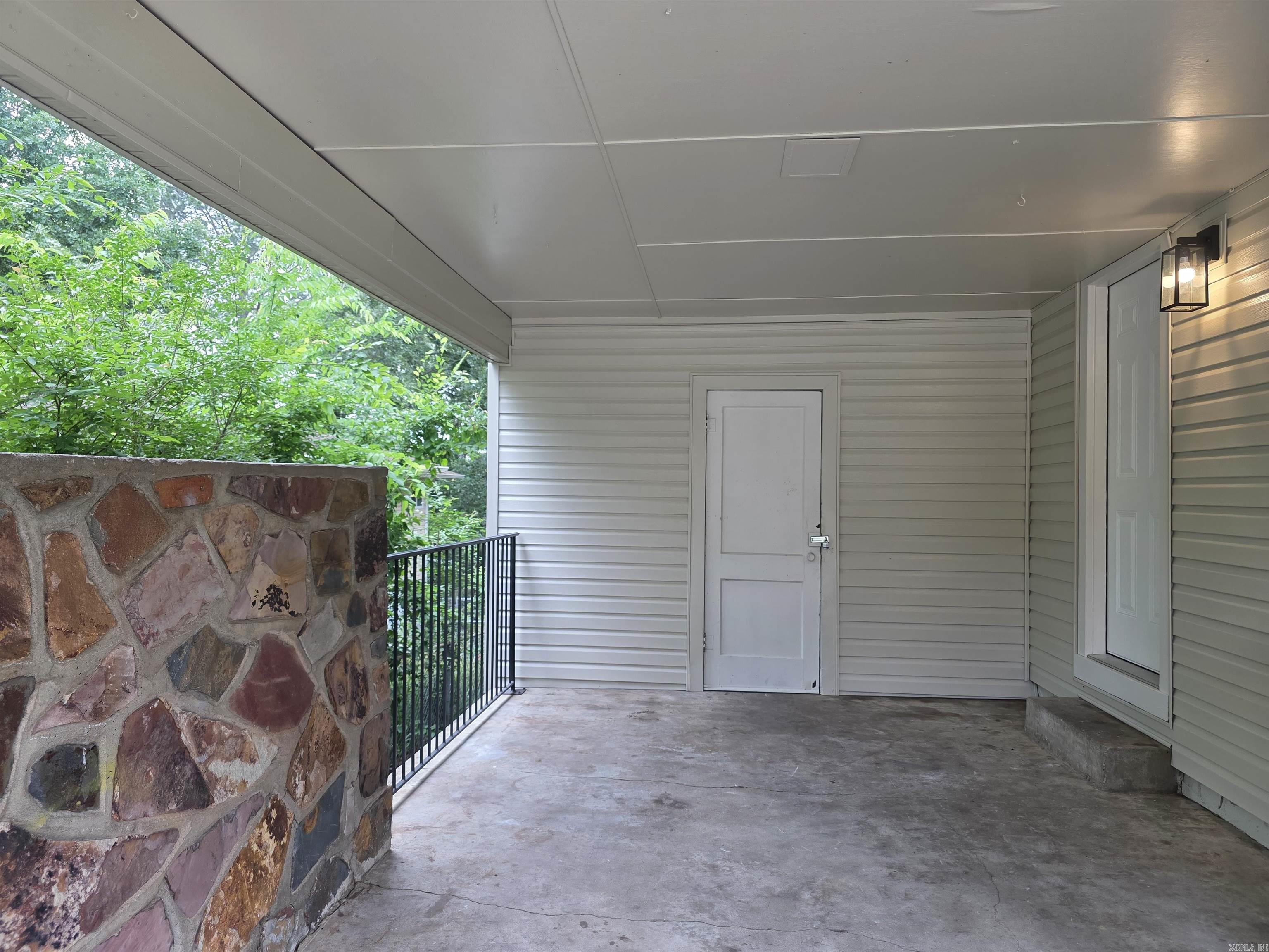 JULIE ADDN - NORTH LITTLE ROCK - Residential Lease