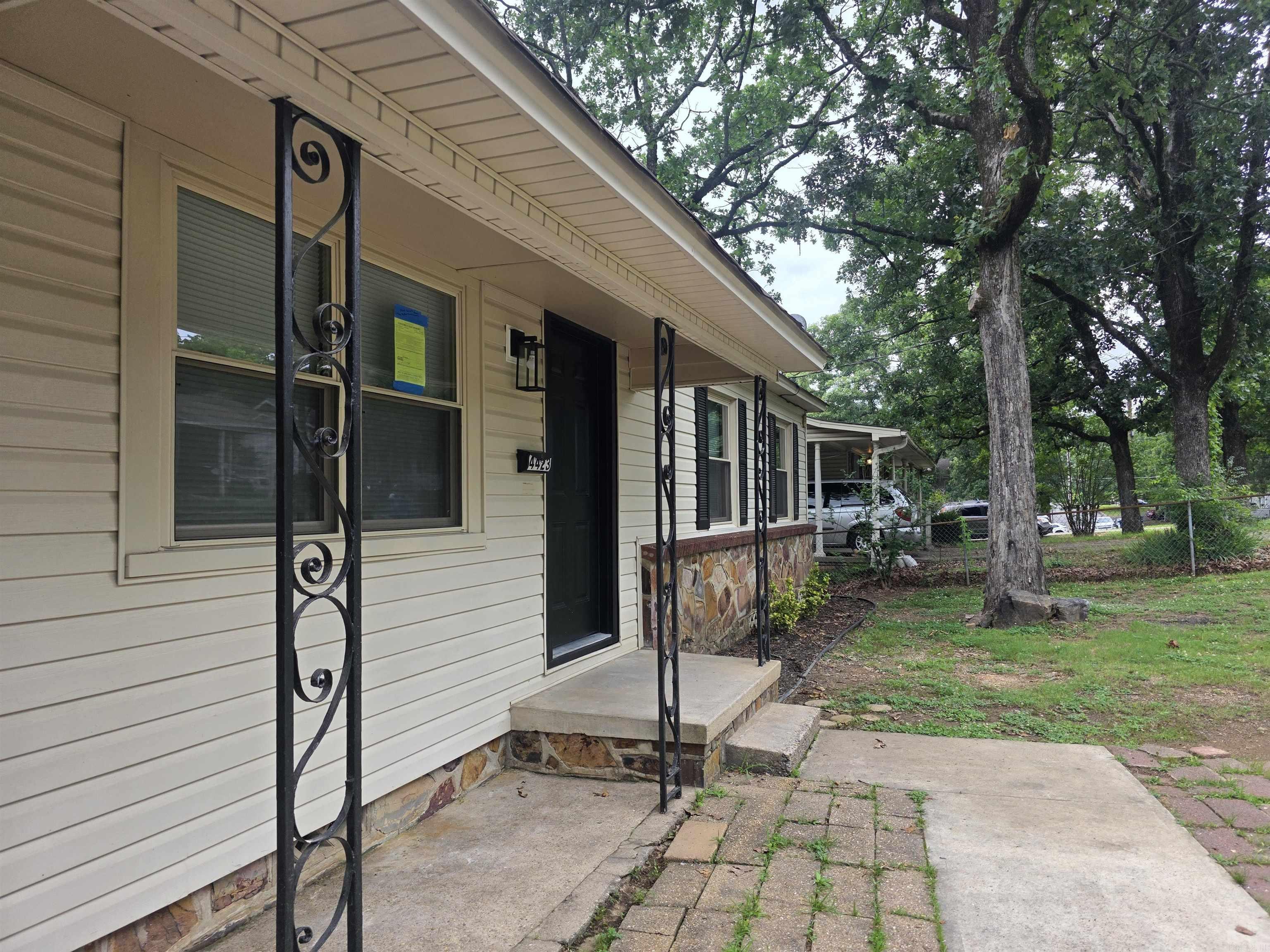 JULIE ADDN - NORTH LITTLE ROCK - Residential Lease