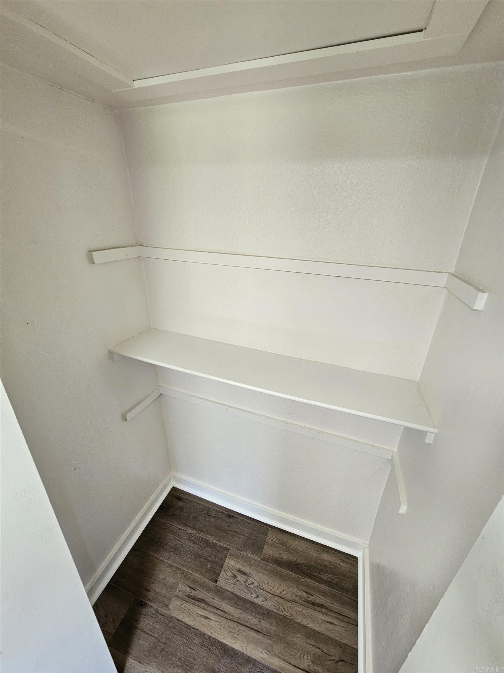 Pettefers - Residential Lease