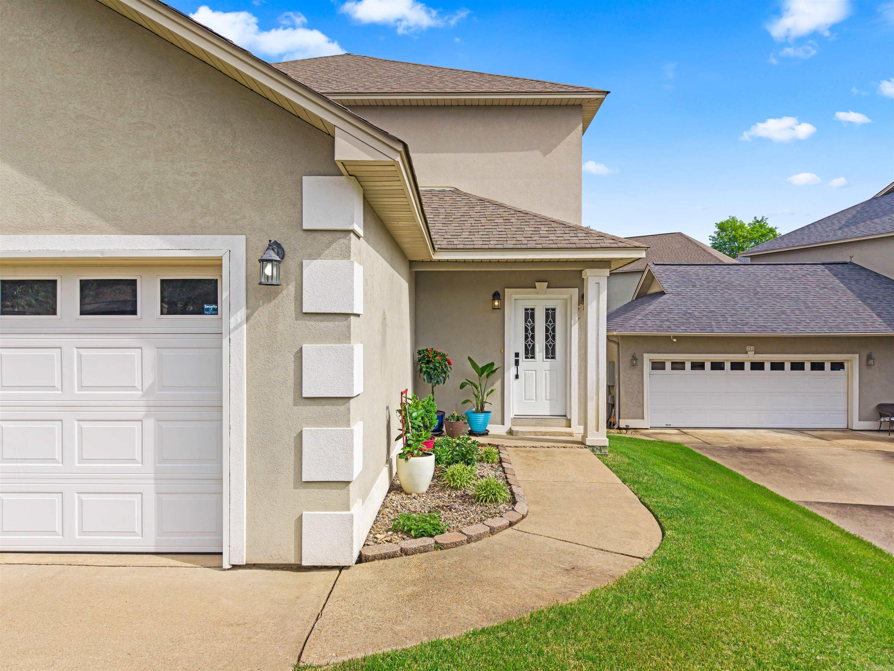 LIGHTHOUSE COVE - Residential