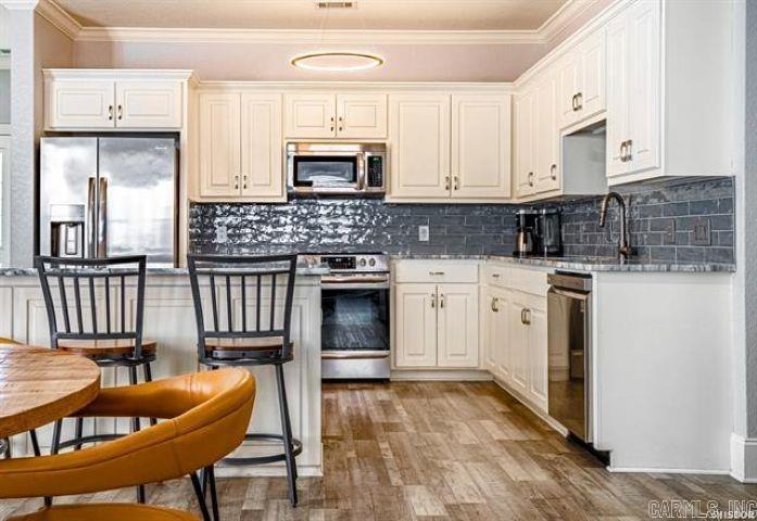 LIGHTHOUSE COVE - Residential