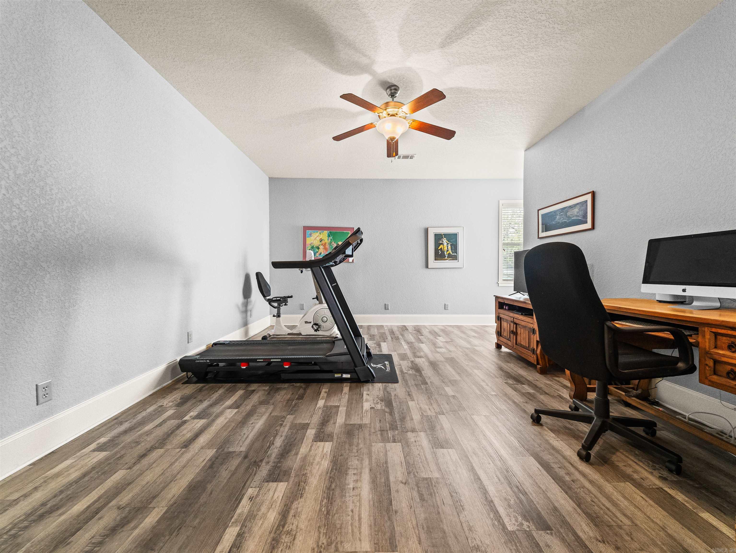 LIGHTHOUSE COVE - Residential