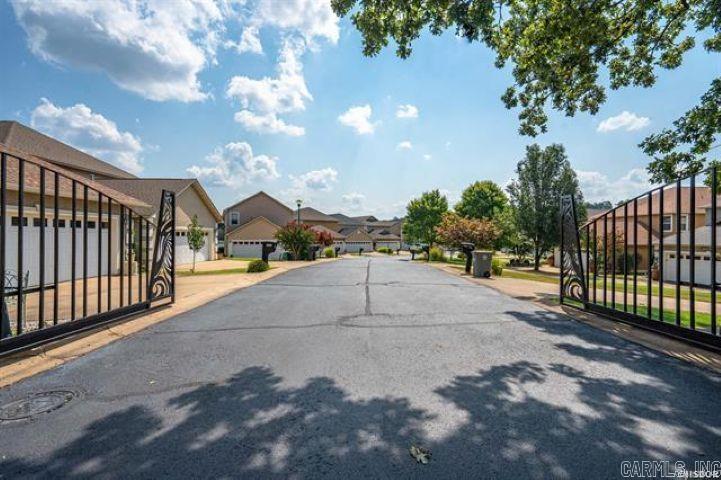 LIGHTHOUSE COVE - Residential