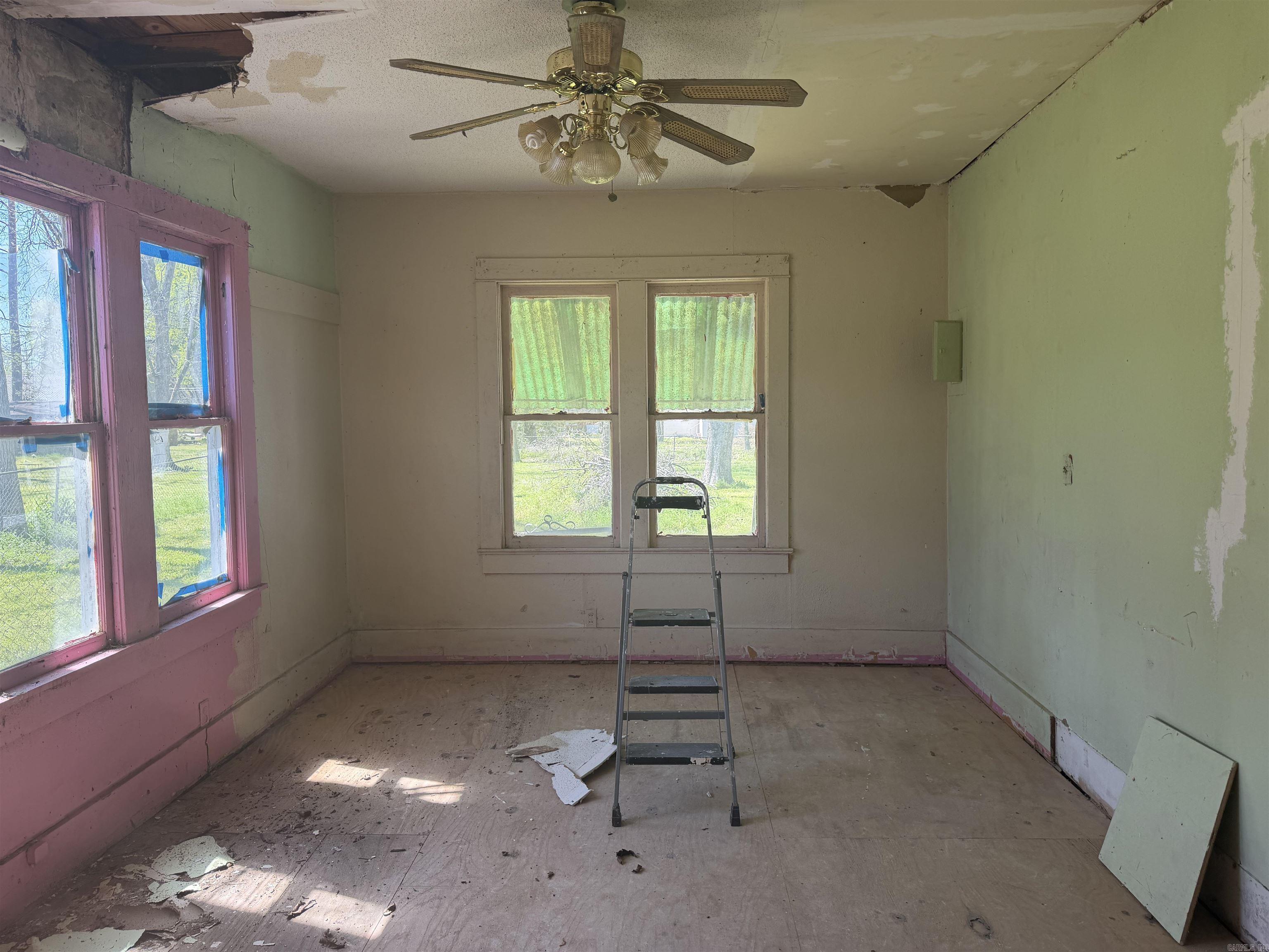 BOWLES - Residential