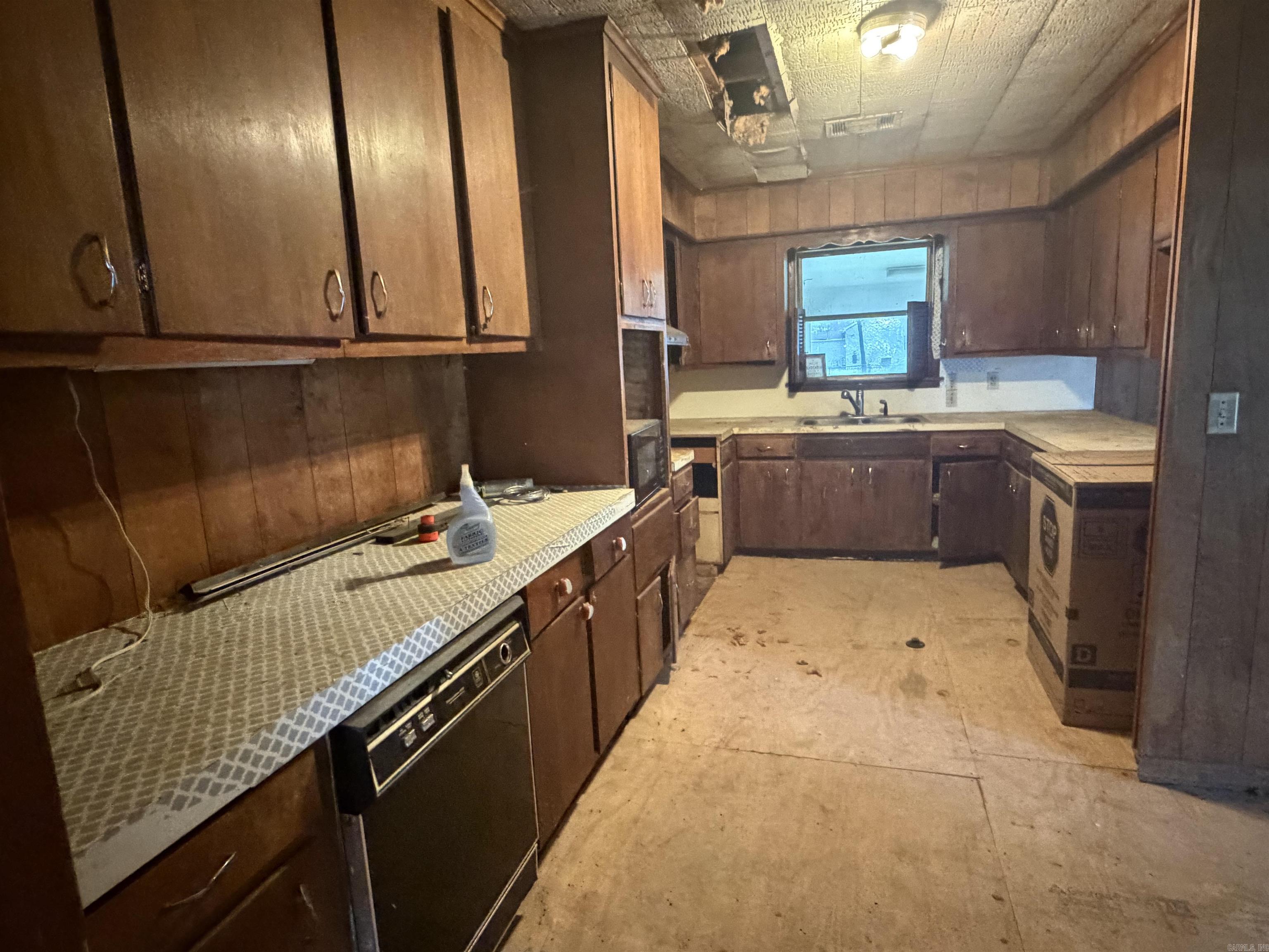 BOWLES - Residential