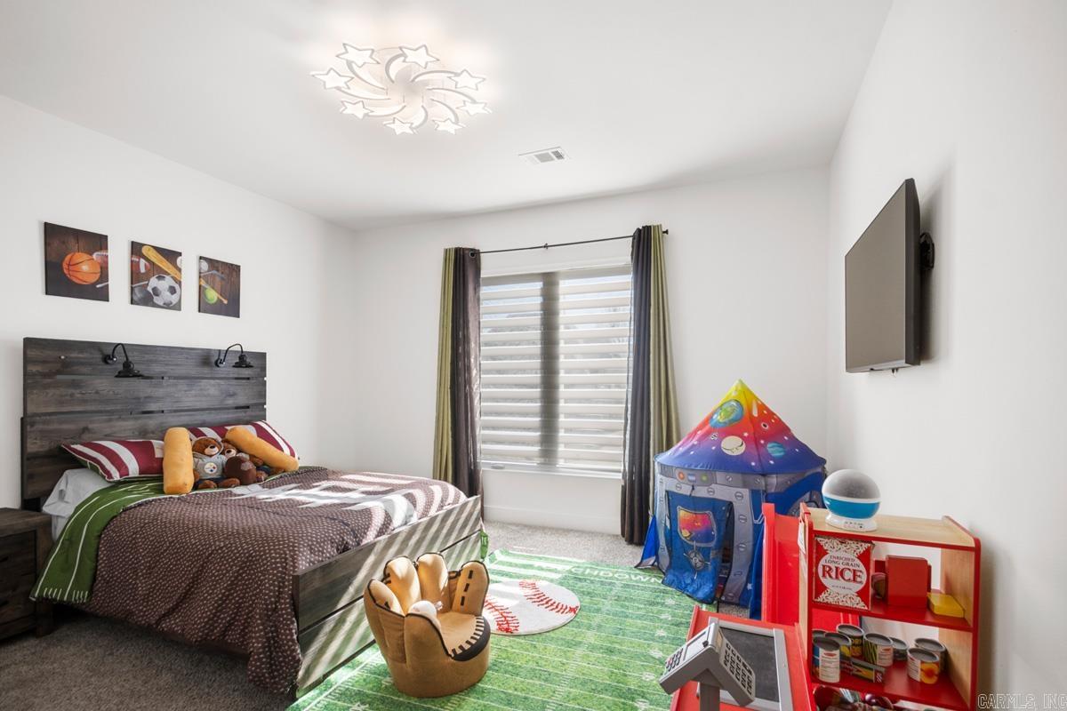 WESTSHORE ADDN HURRICANE LAKE ES - Residential