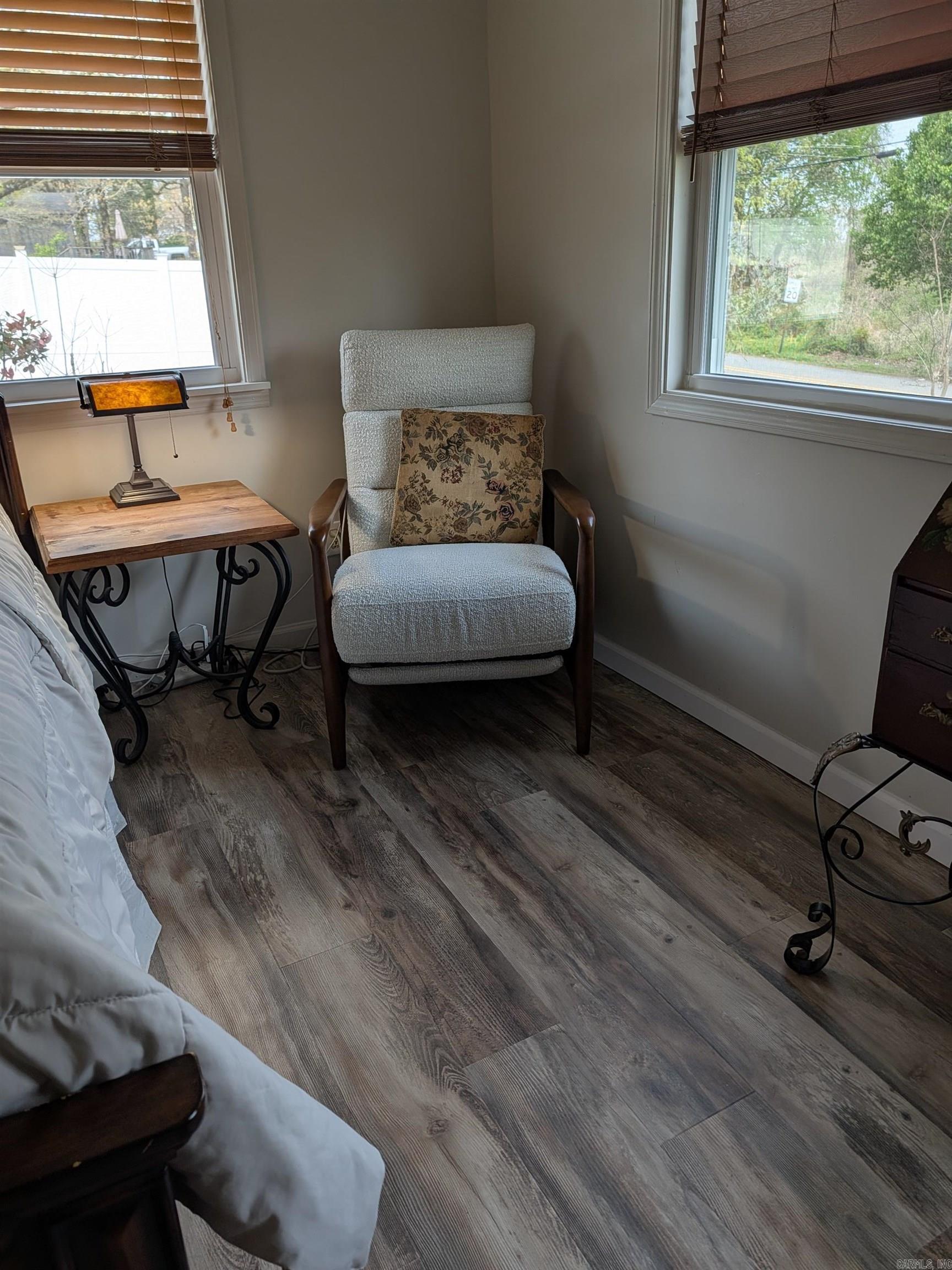 SUNNY VALLEY - Residential