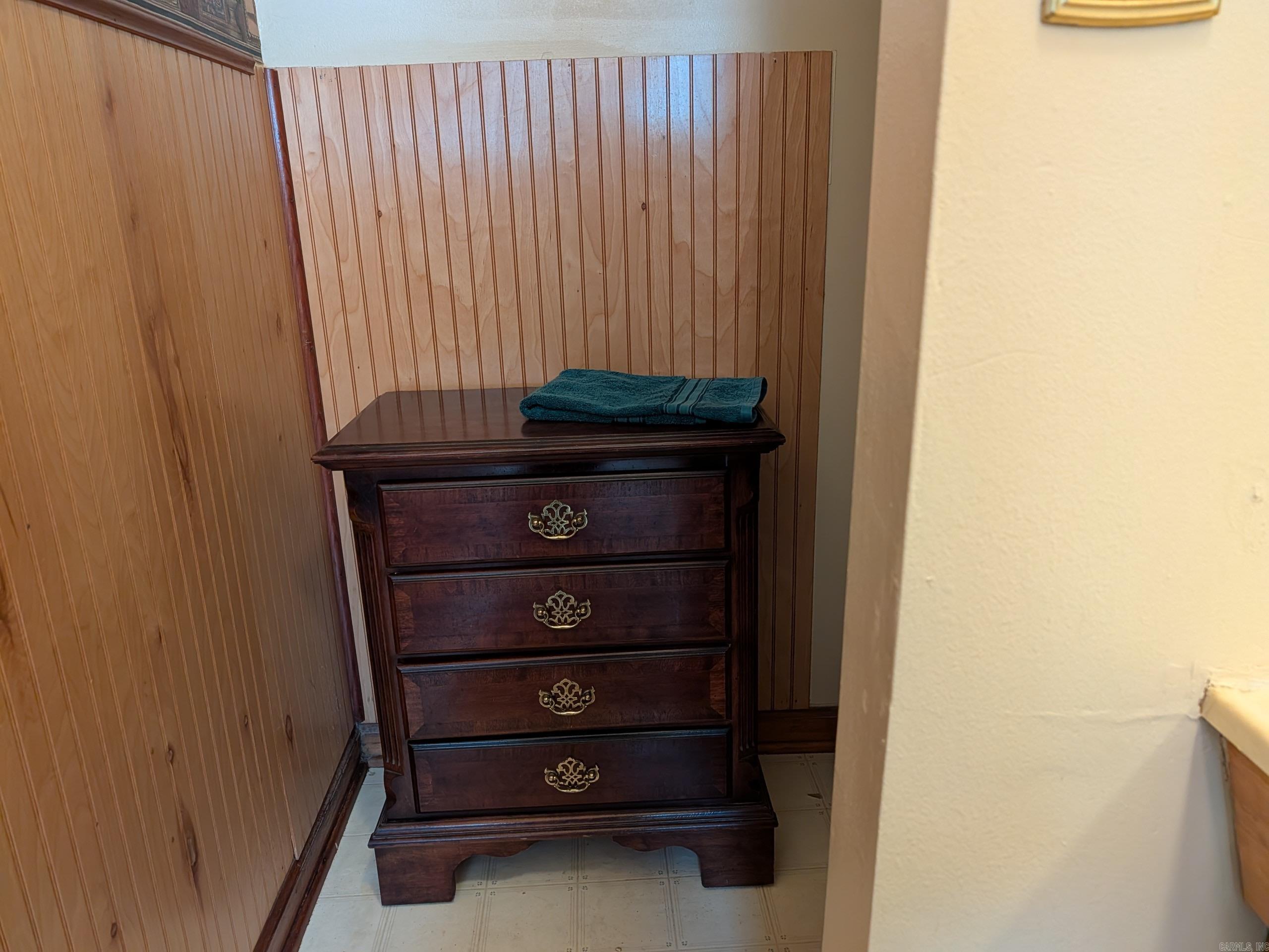 SUNNY VALLEY - Residential