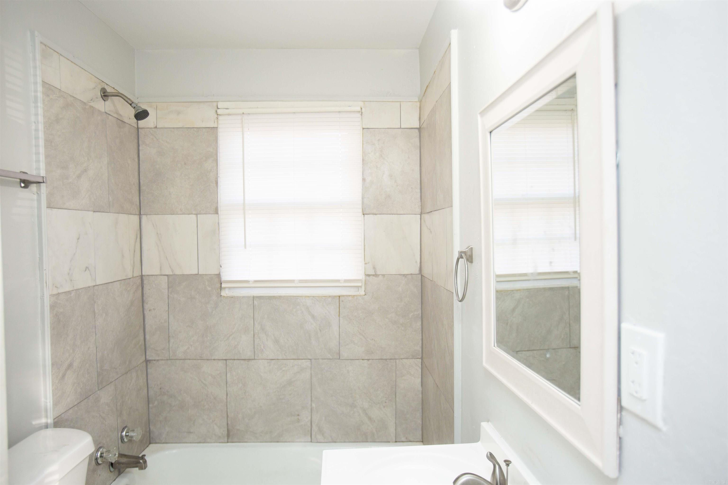 Walthour & Flake - Residential Lease