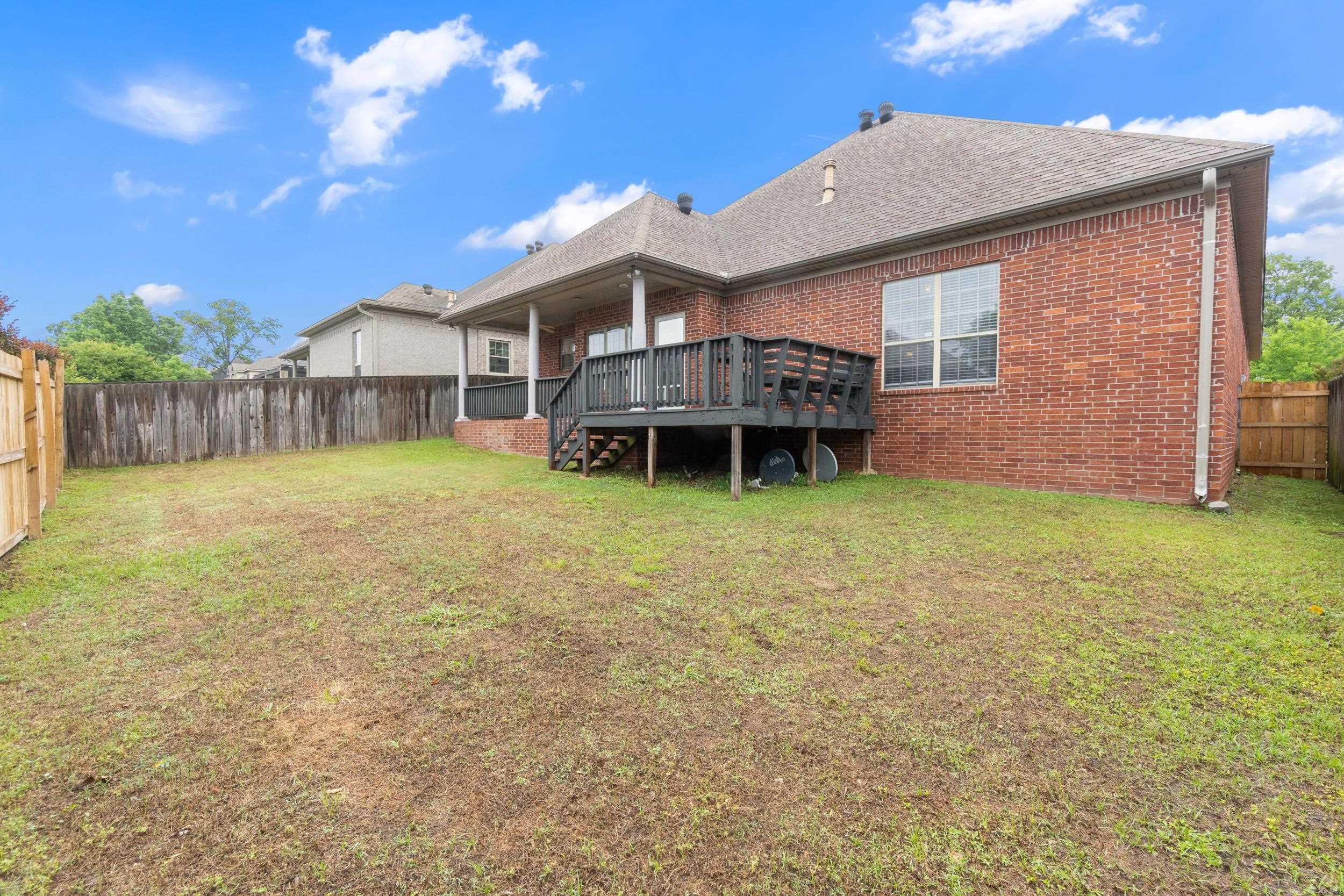 THE VILLAGES OF WELLINGTON - Residential