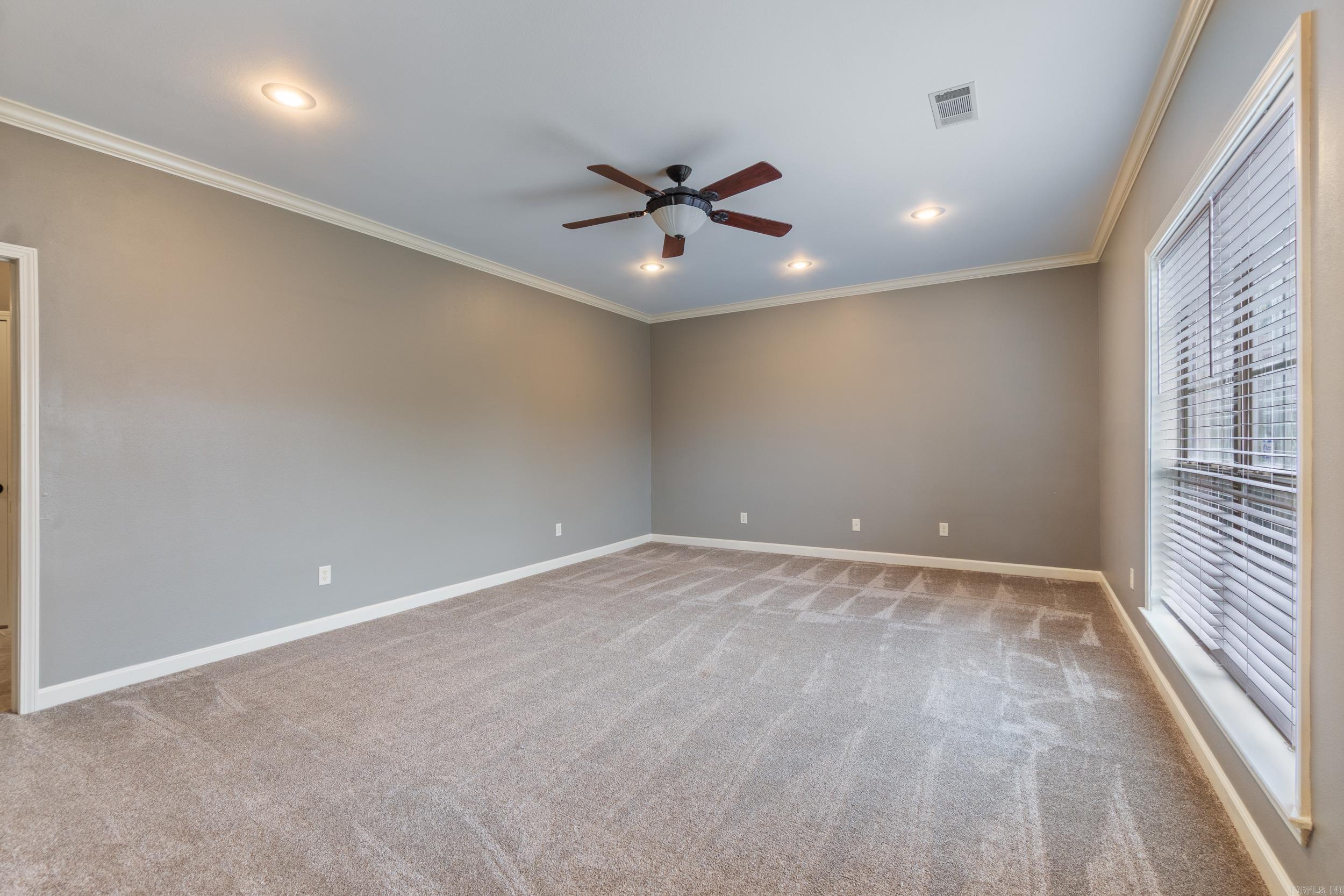 THE VILLAGES OF WELLINGTON - Residential