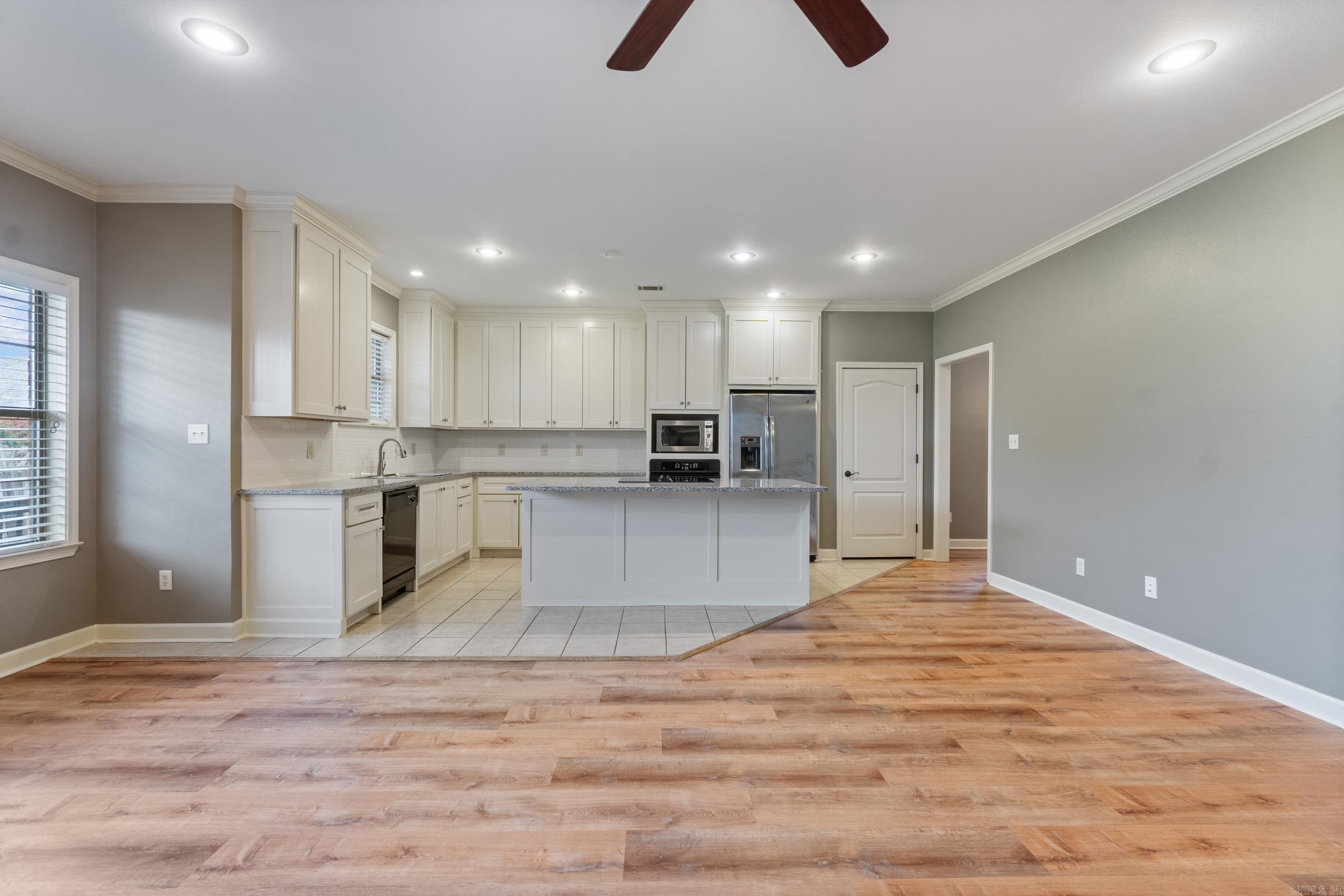 THE VILLAGES OF WELLINGTON - Residential