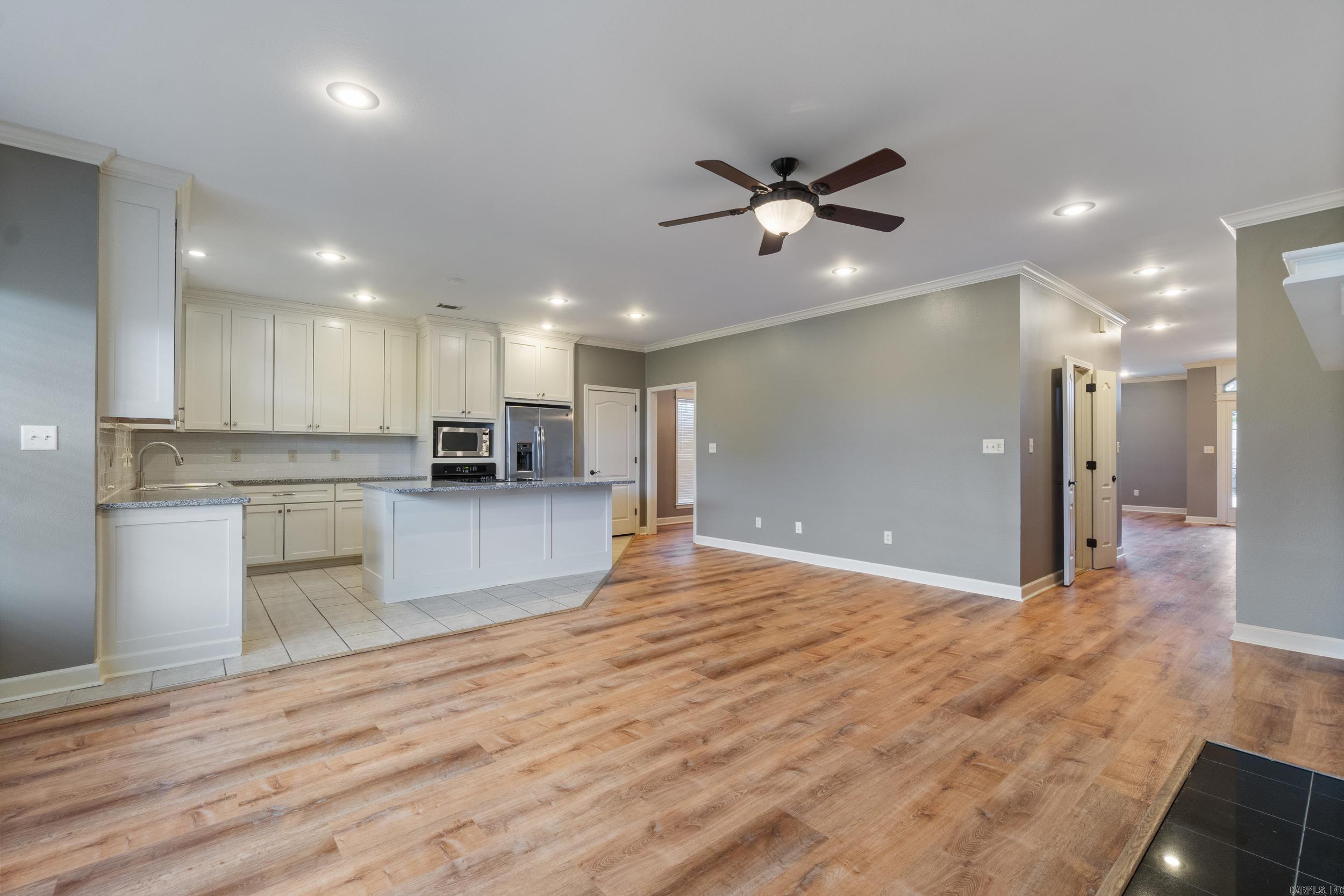 THE VILLAGES OF WELLINGTON - Residential