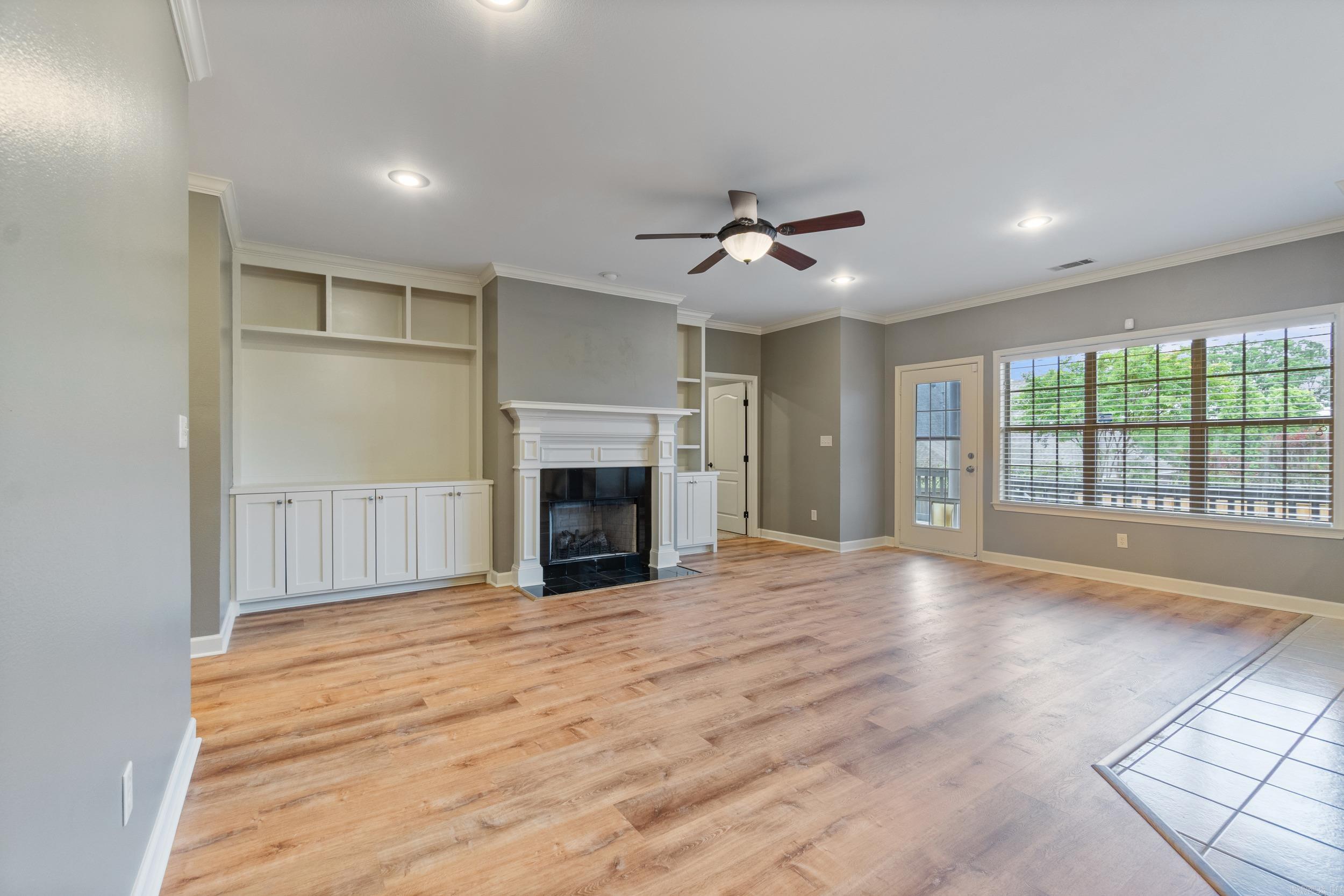 THE VILLAGES OF WELLINGTON - Residential