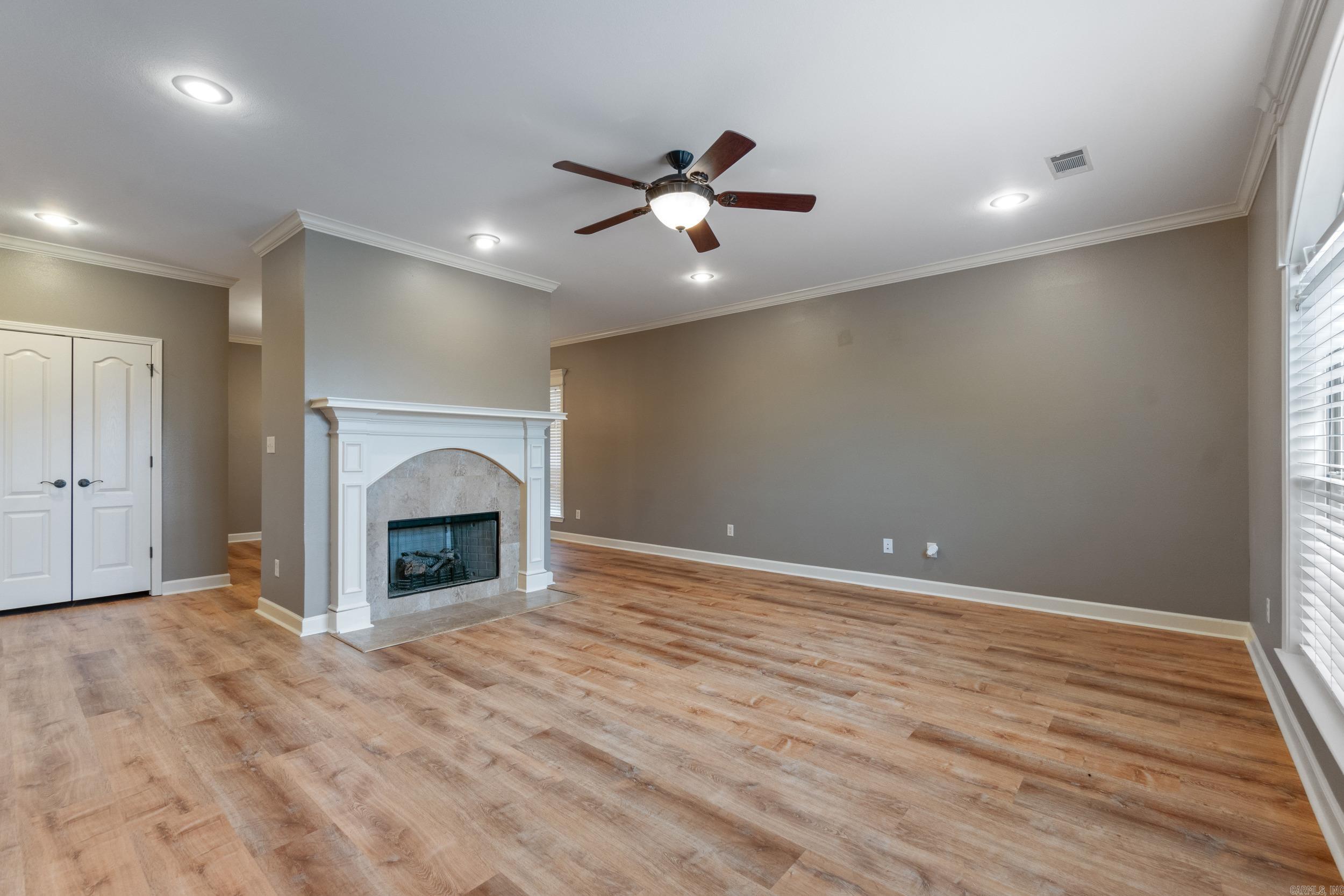 THE VILLAGES OF WELLINGTON - Residential