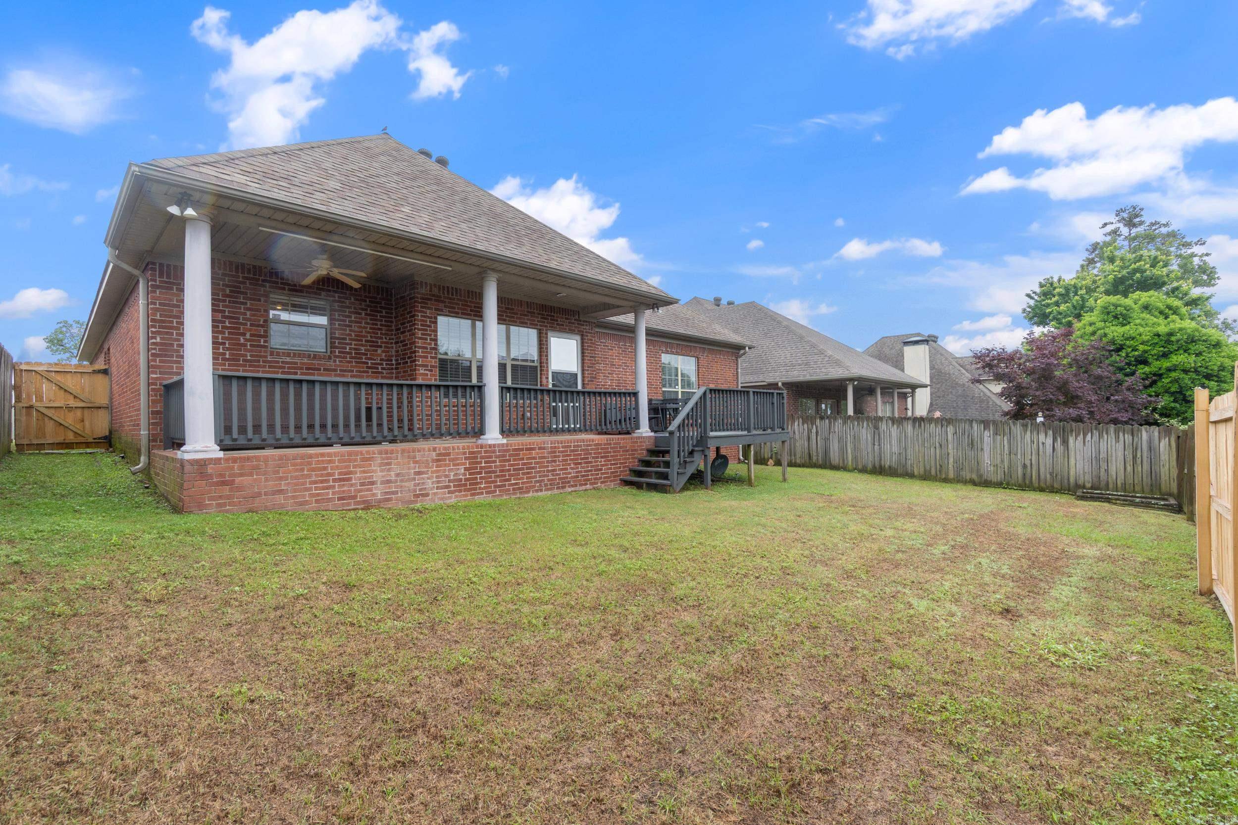 THE VILLAGES OF WELLINGTON - Residential