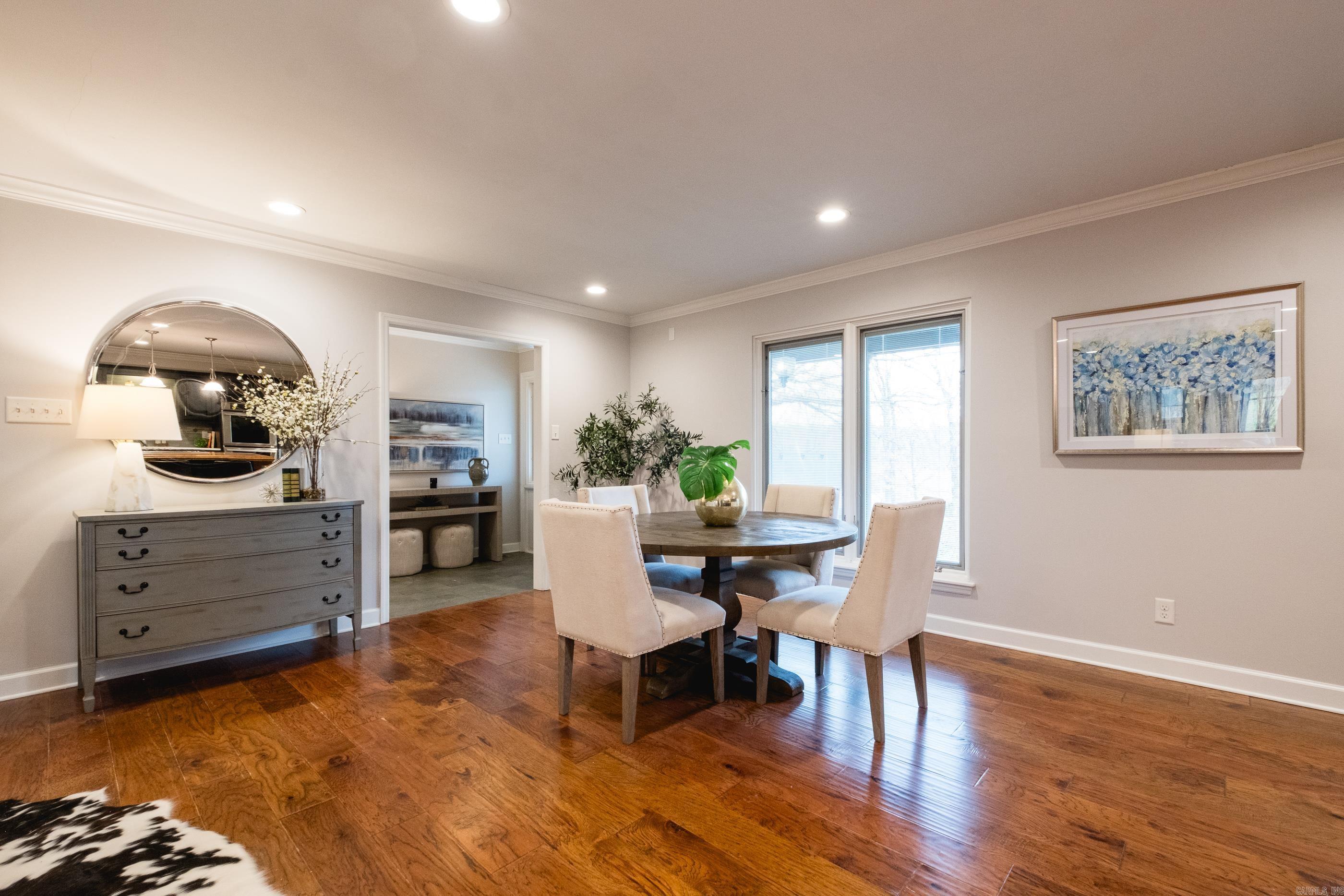 LEAWOOD HEIGHTS - Residential