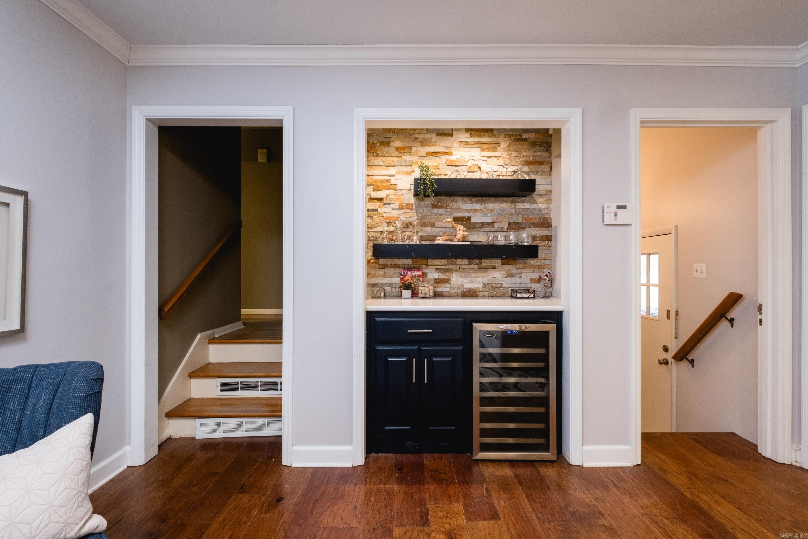 LEAWOOD HEIGHTS - Residential