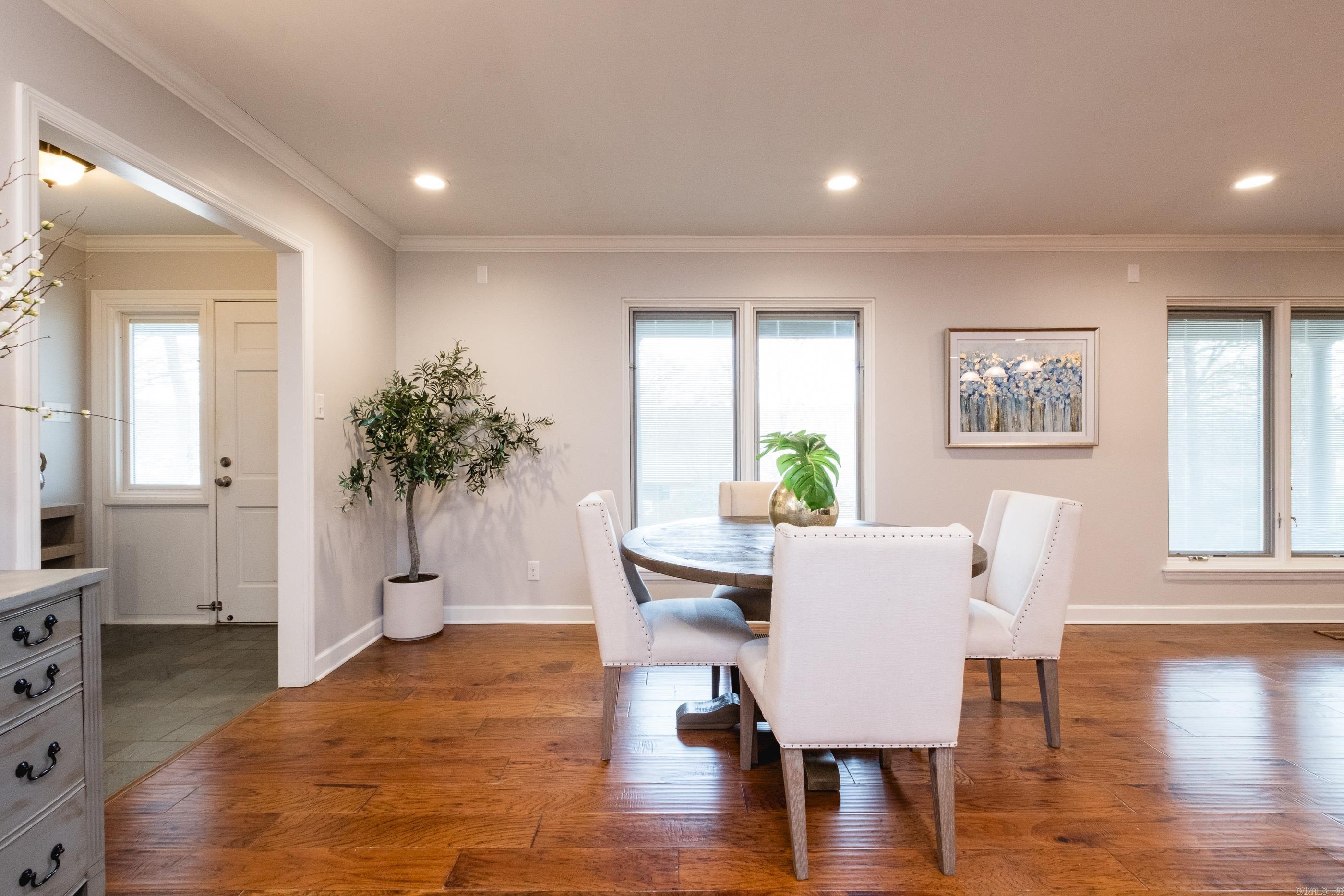 LEAWOOD HEIGHTS - Residential