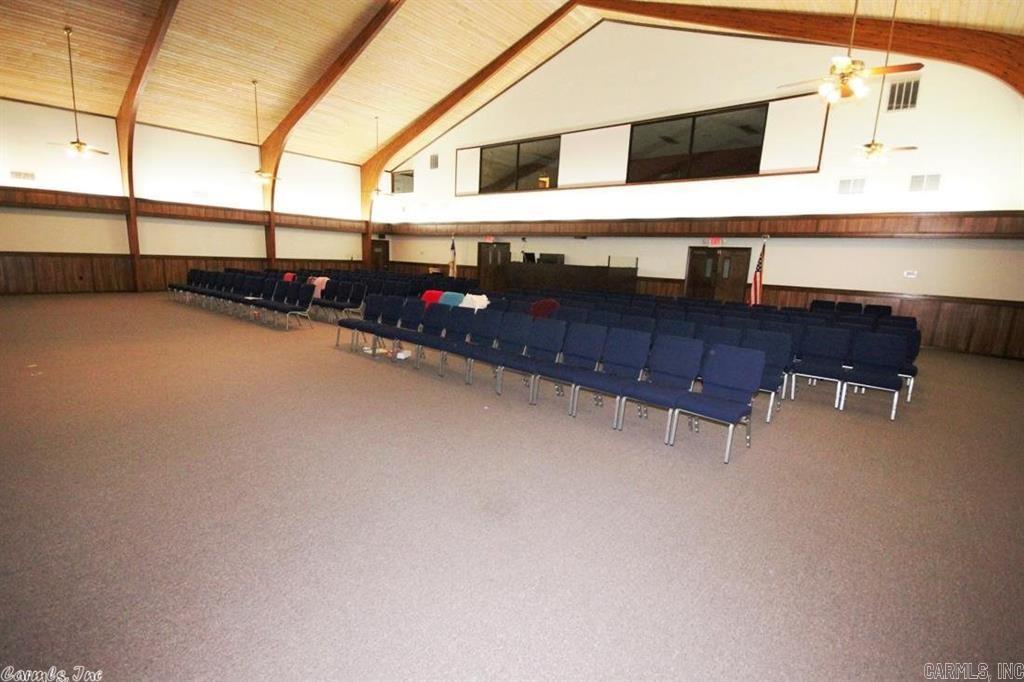 Big Oak - Commercial Sale