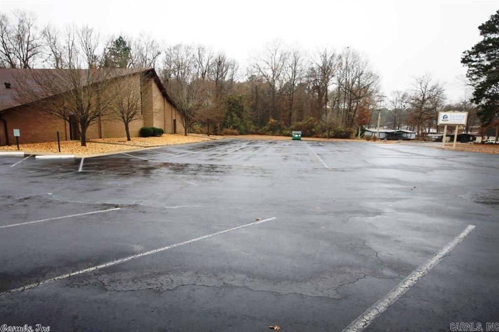 Big Oak - Commercial Sale