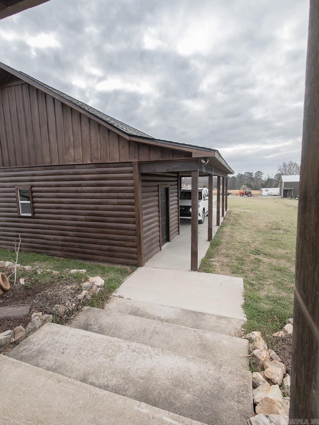 Metes & Bounds - Residential