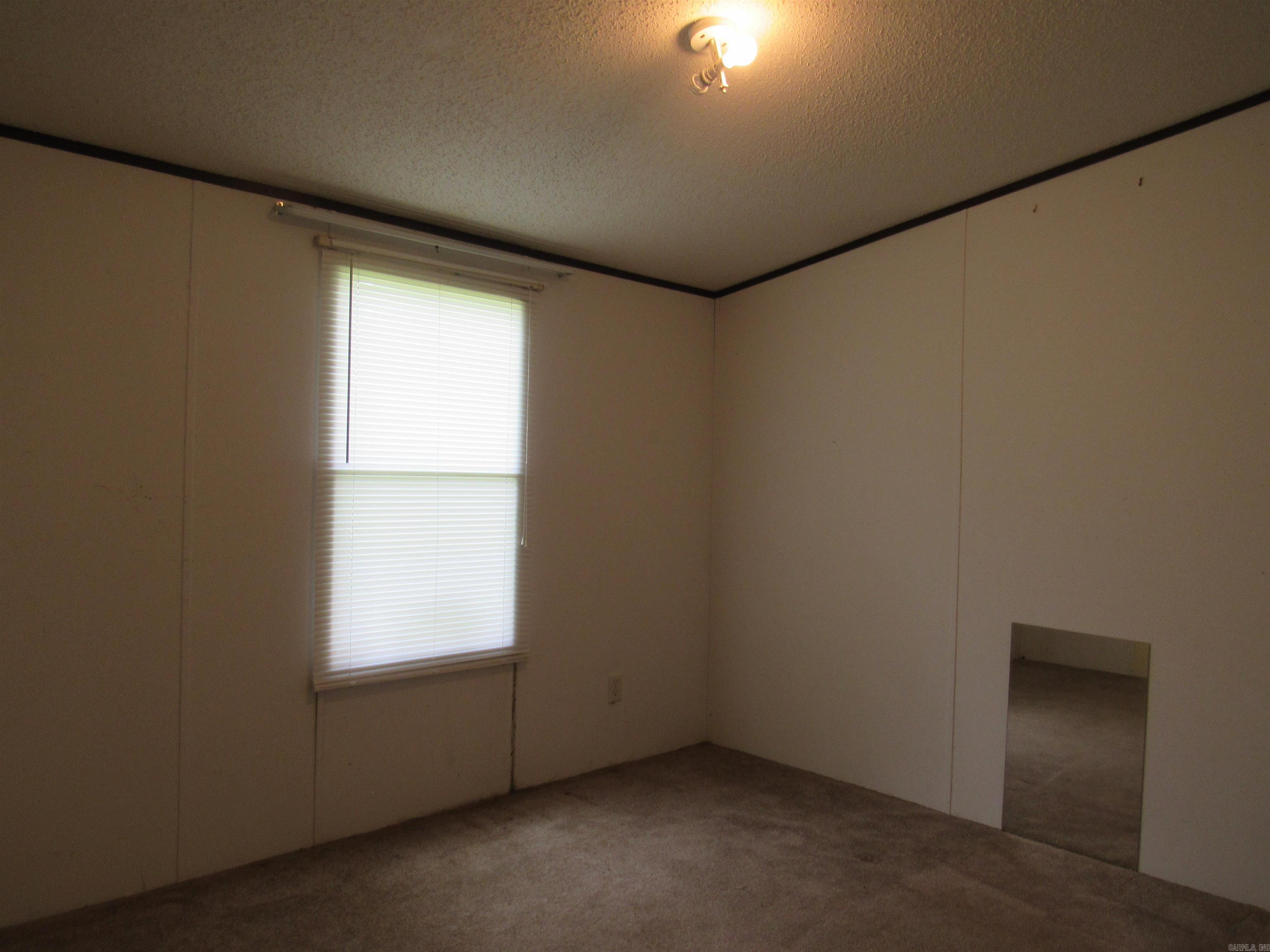 Metes & Bounds - Residential Lease