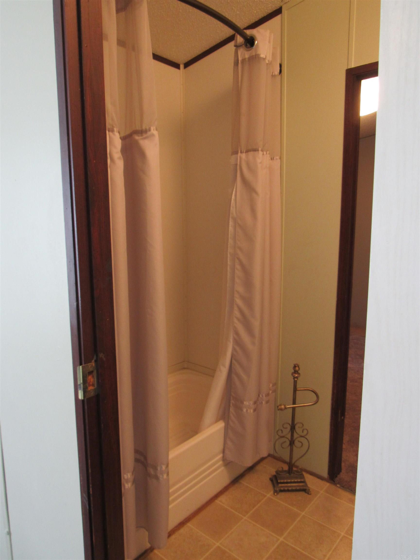 Metes & Bounds - Residential Lease