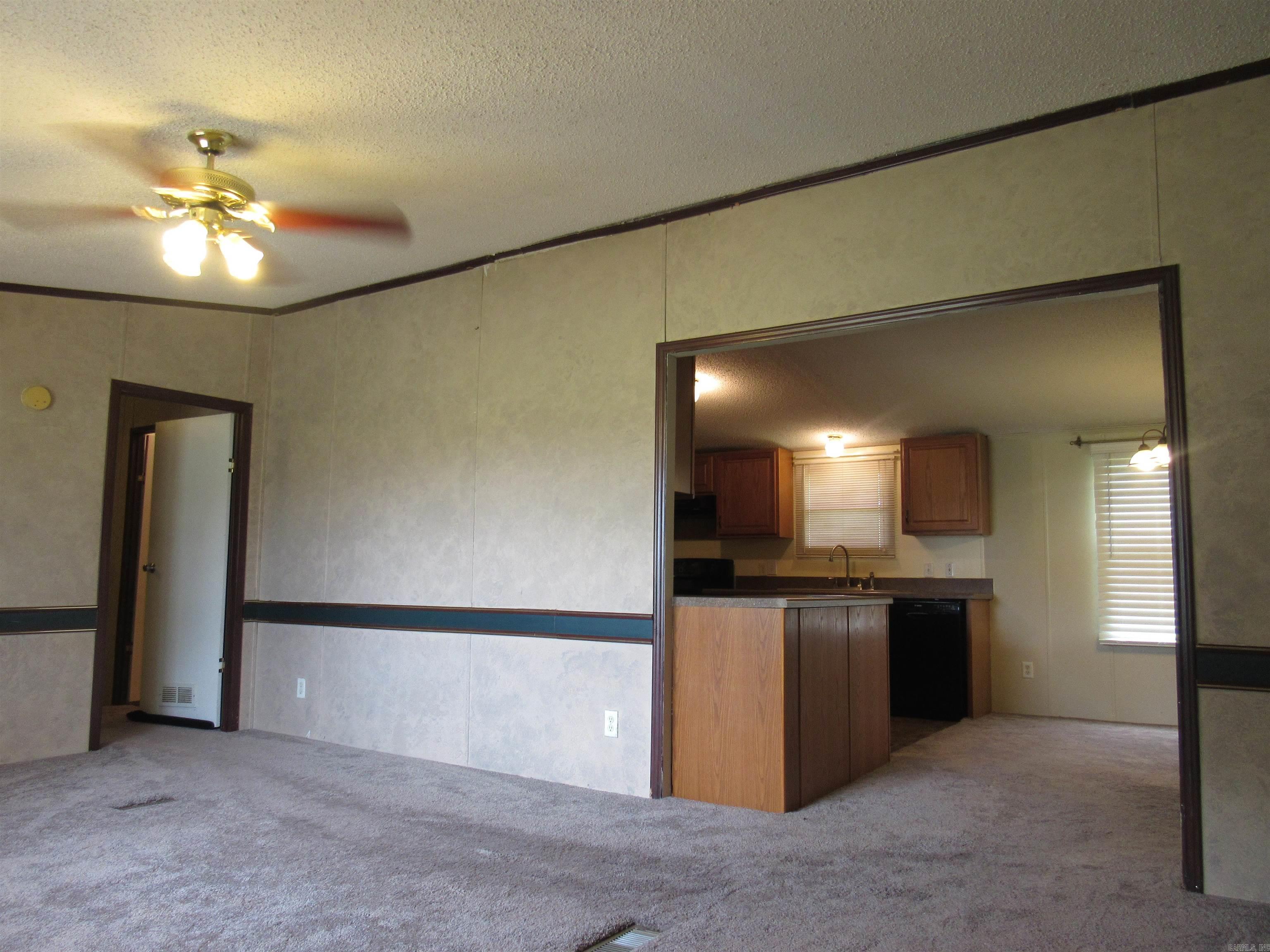 Metes & Bounds - Residential Lease