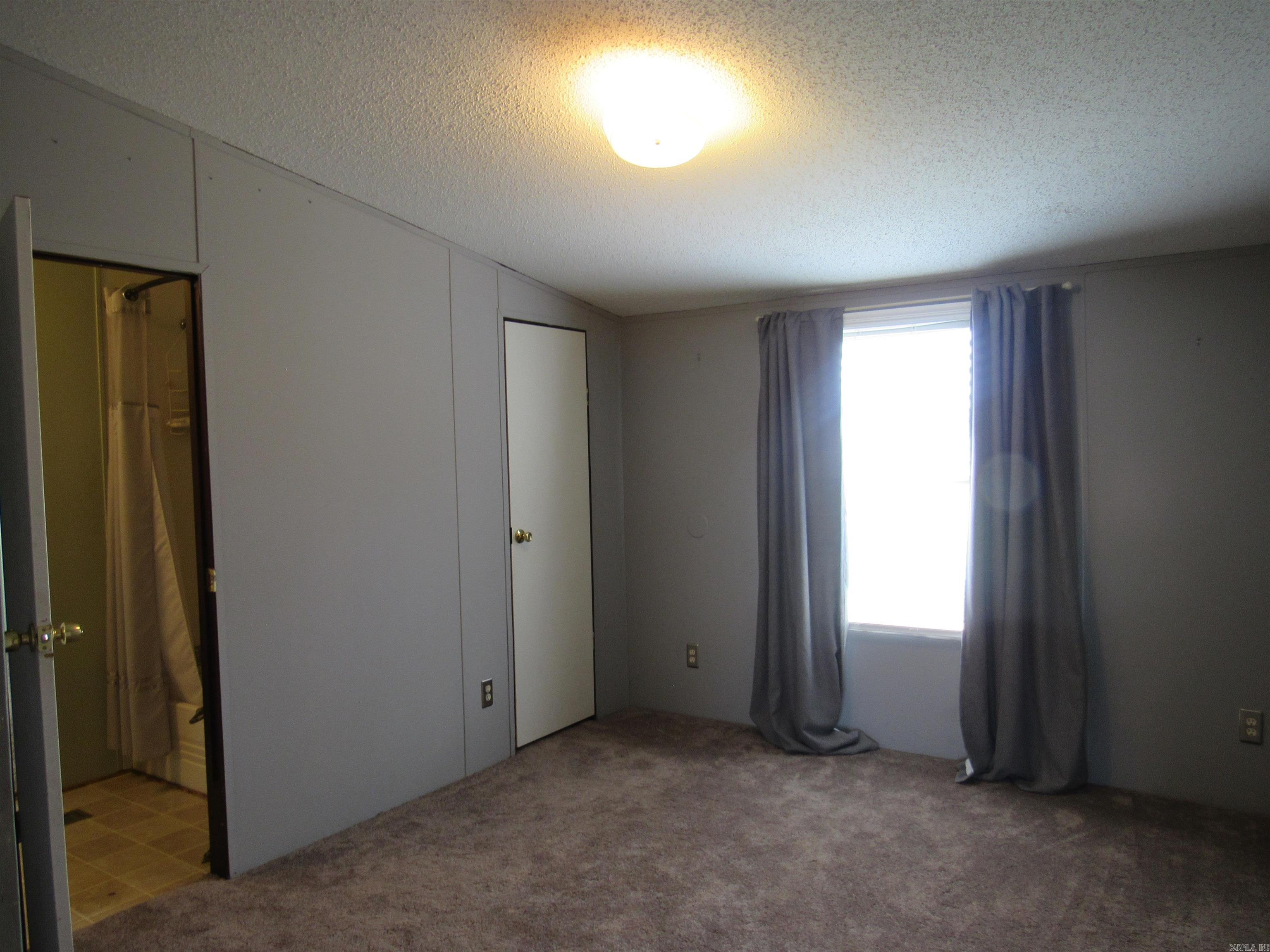 Metes & Bounds - Residential Lease