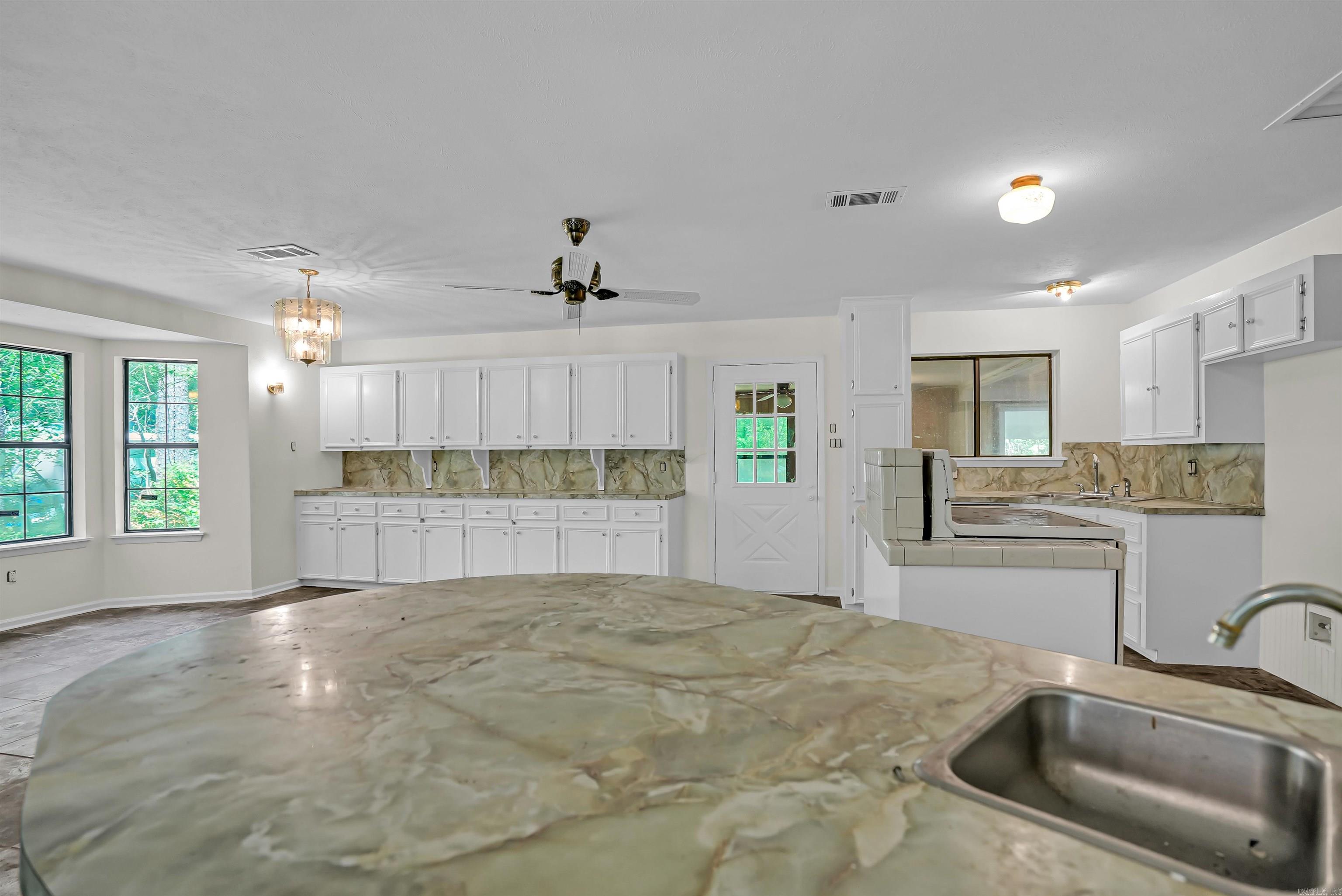 THOUSAND OAKS - Residential