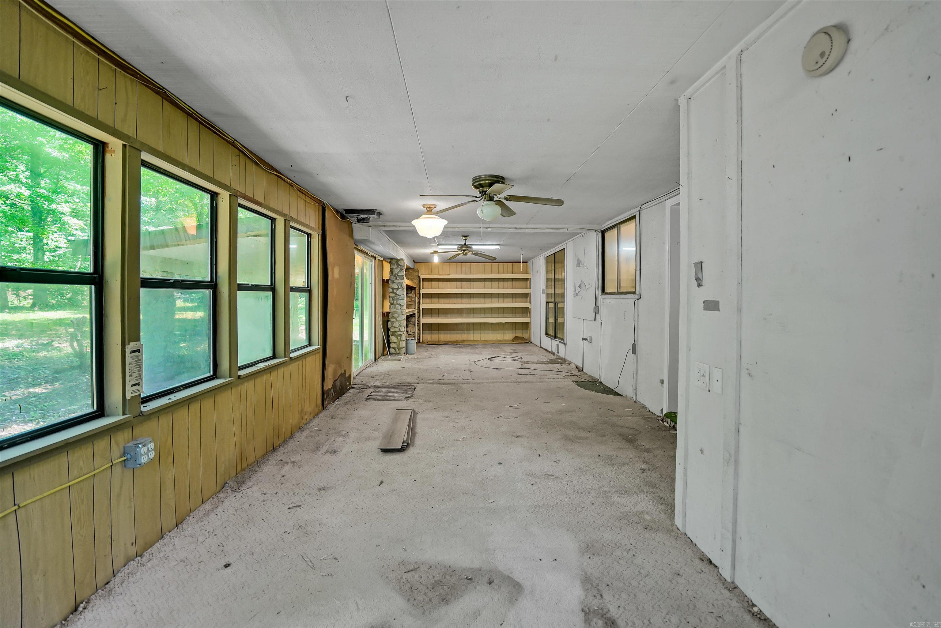 THOUSAND OAKS - Residential