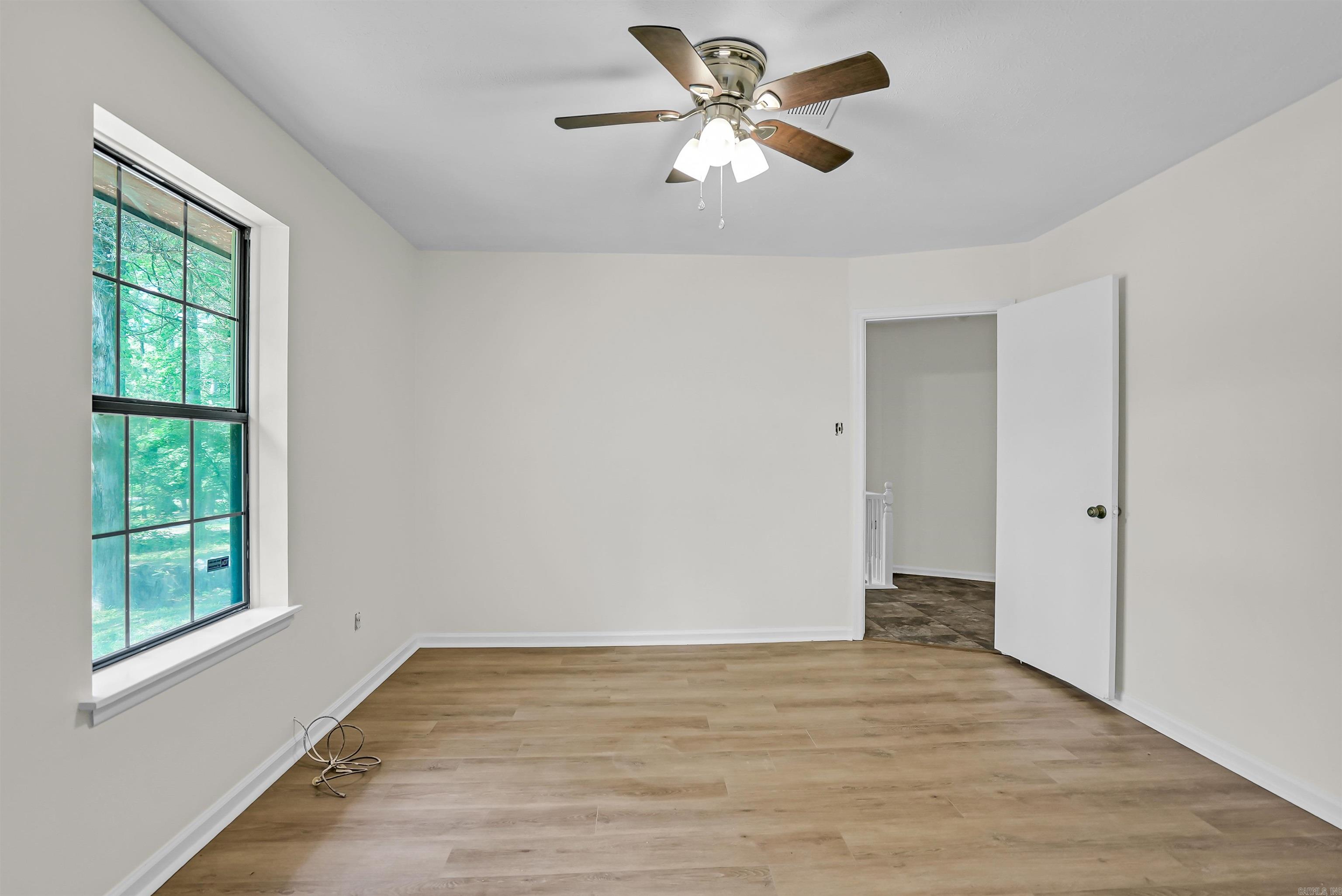 THOUSAND OAKS - Residential