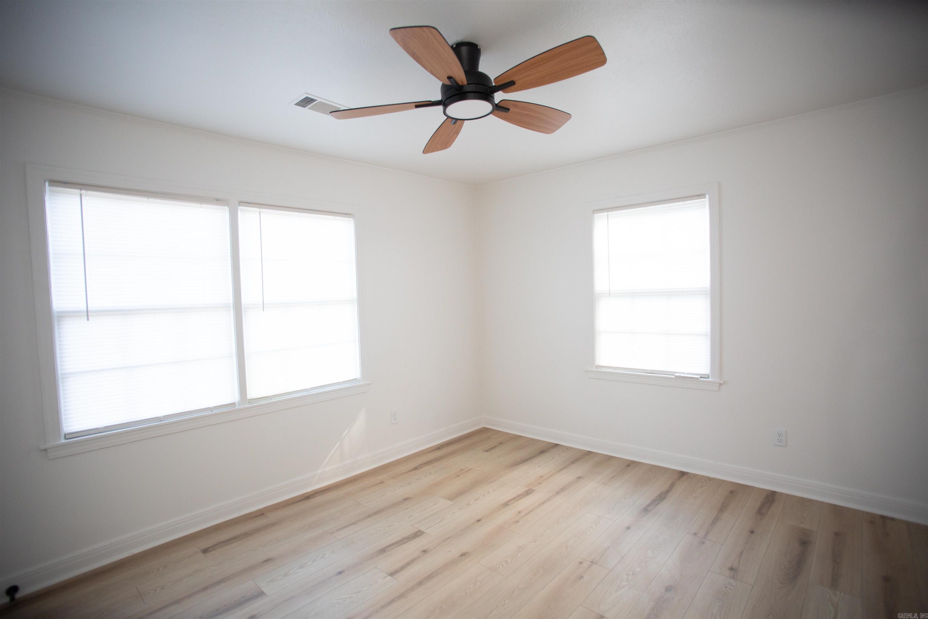 Holts Industrial - Residential Lease