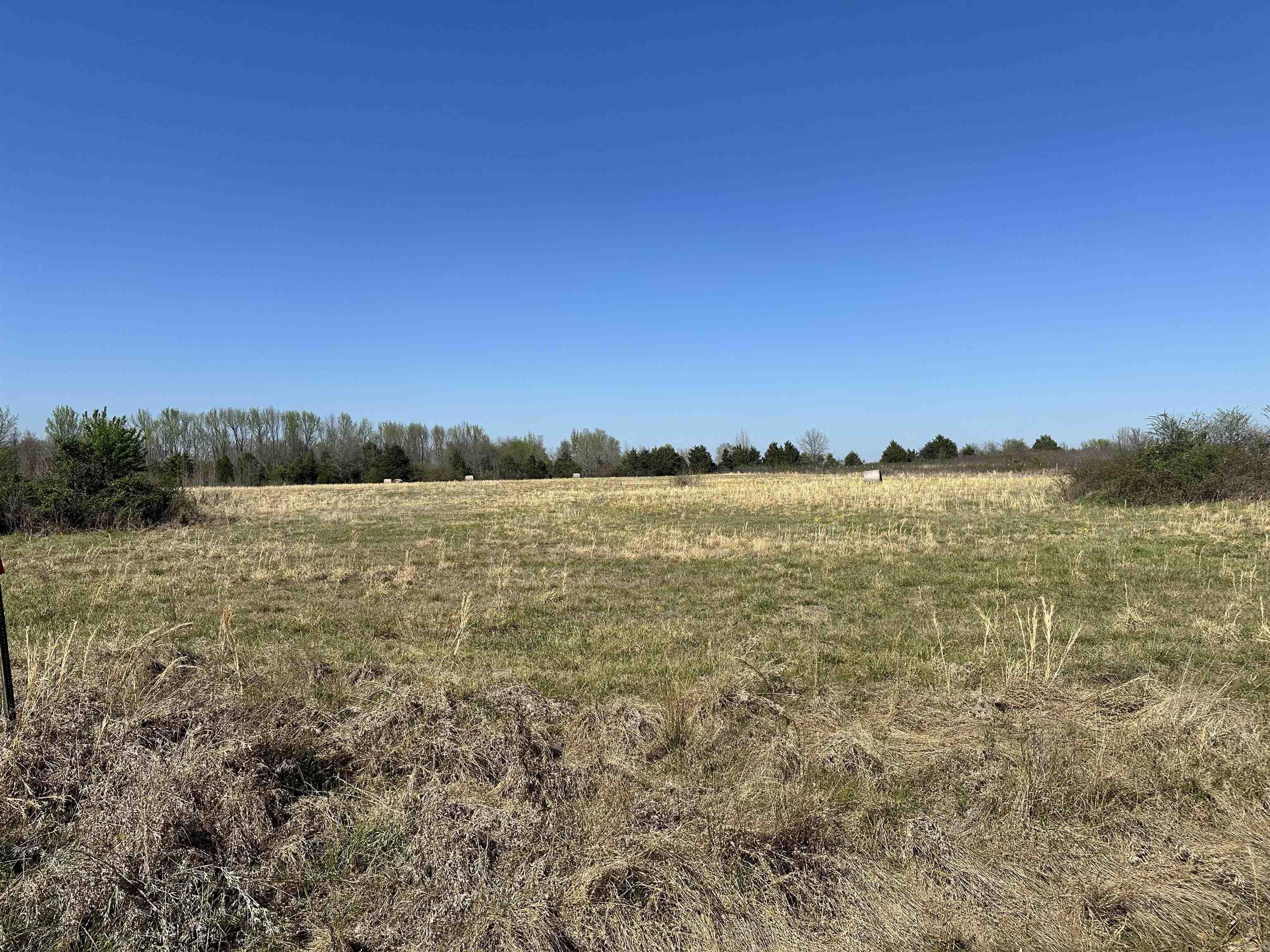 ALLEN MOUNTAIN ESTATES - Residential