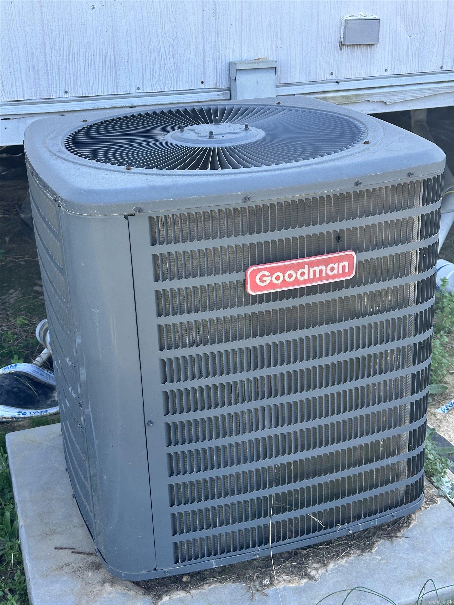 ALLEN MOUNTAIN ESTATES - Residential