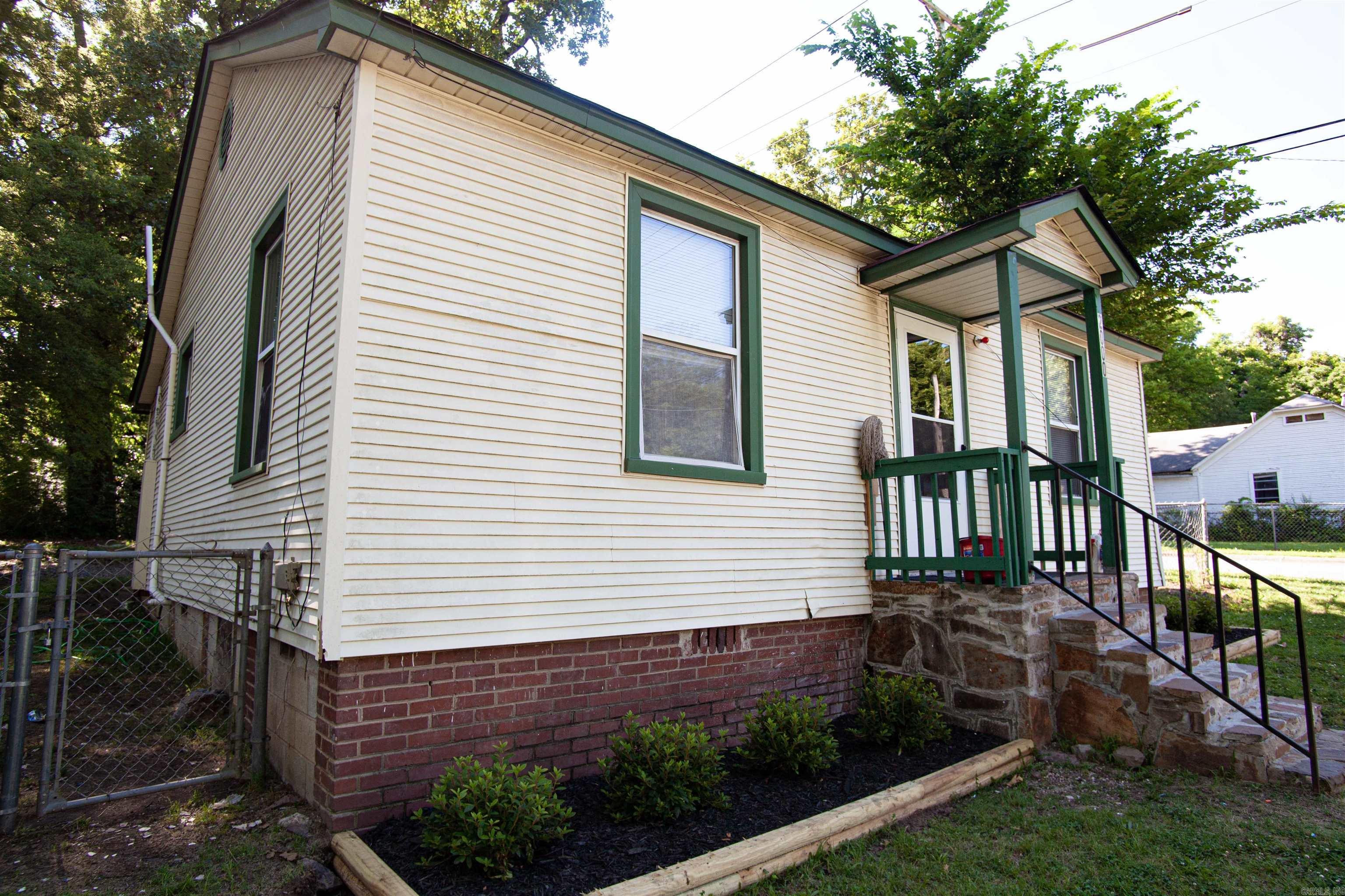 Welch Sam - Residential Lease