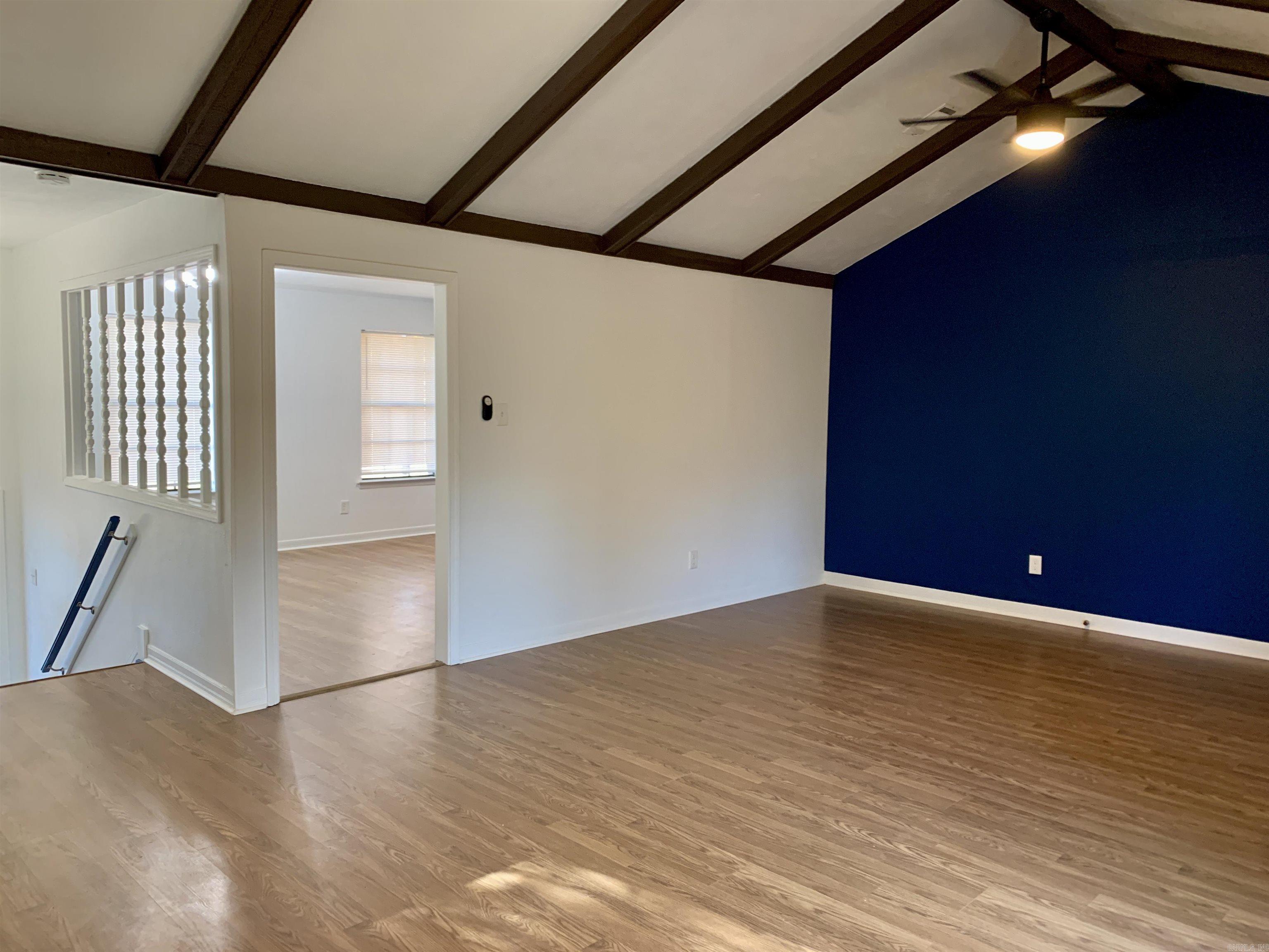 NORTH HILLS MANOR - Residential