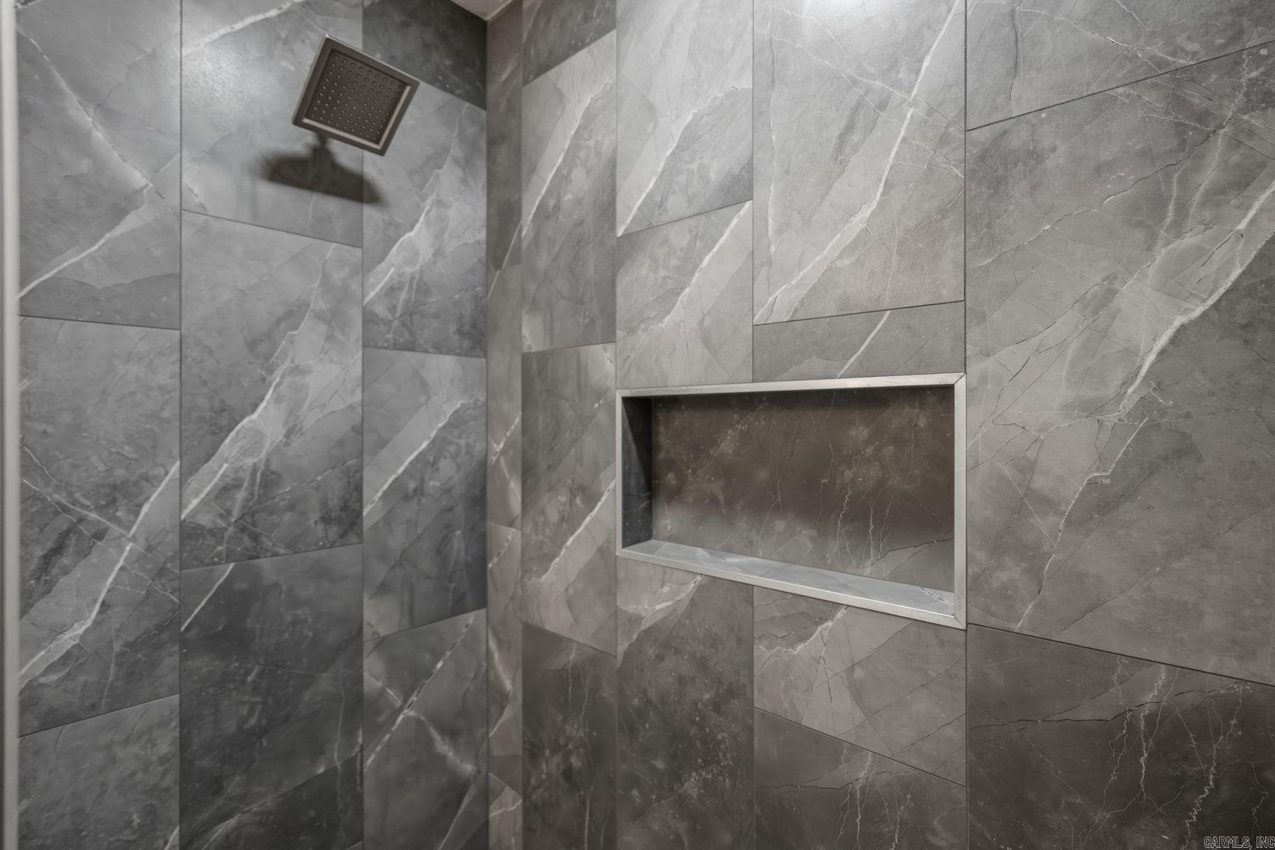 BRIARWOOD - Residential