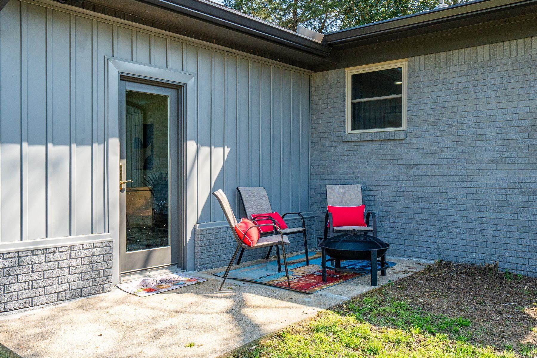 BRIARWOOD - Residential