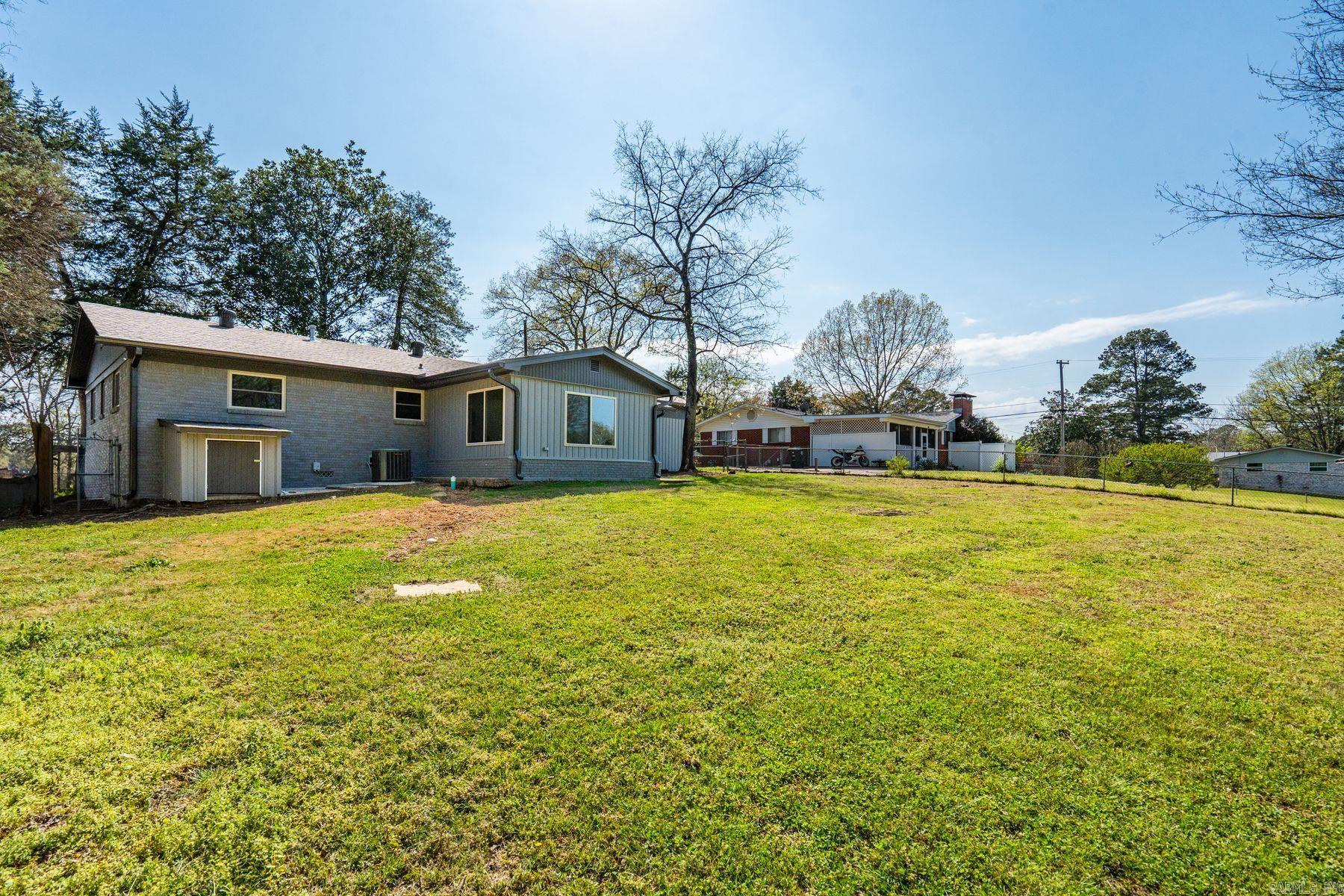 BRIARWOOD - Residential