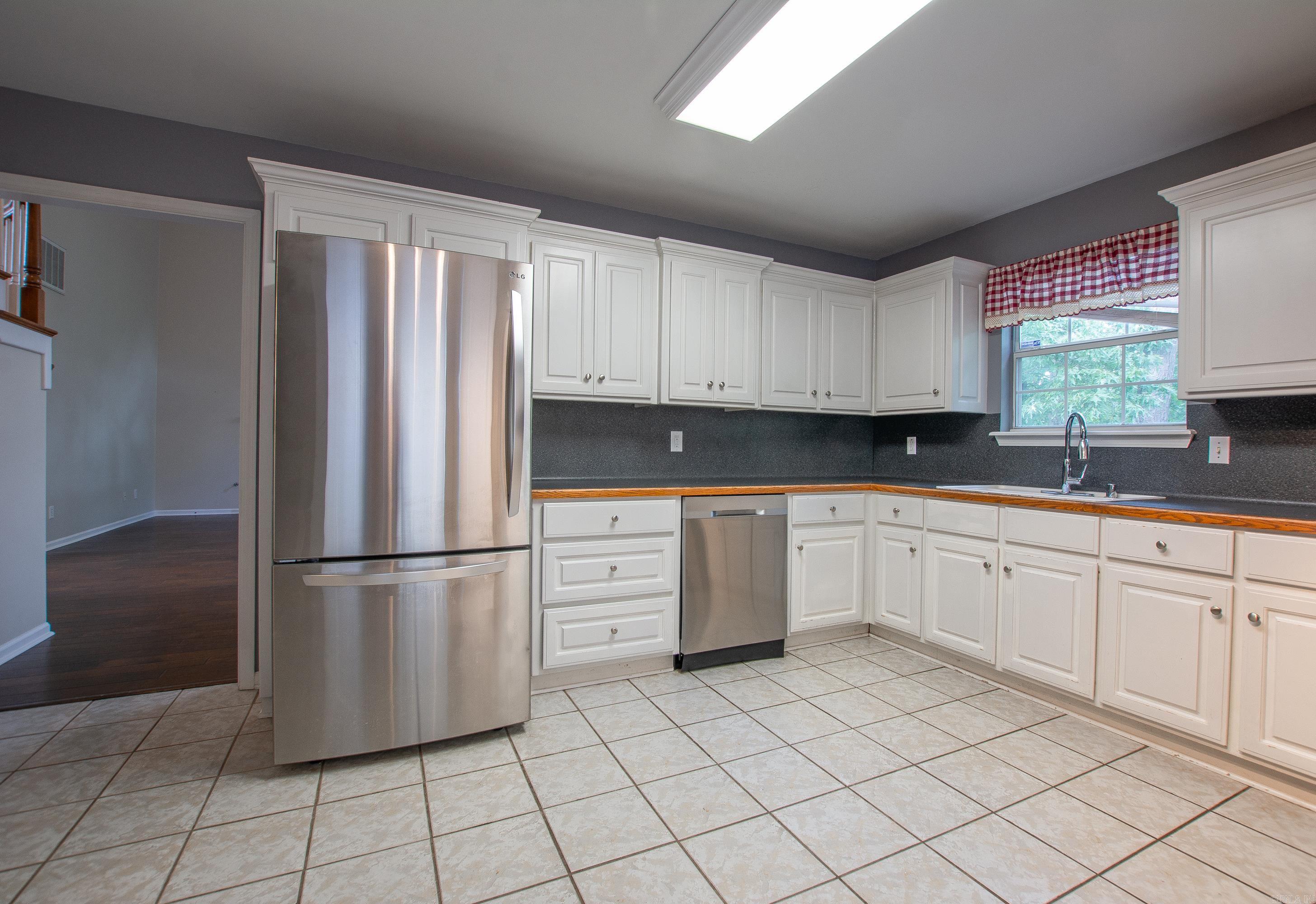 CHERRY CREEK ADDN - Residential