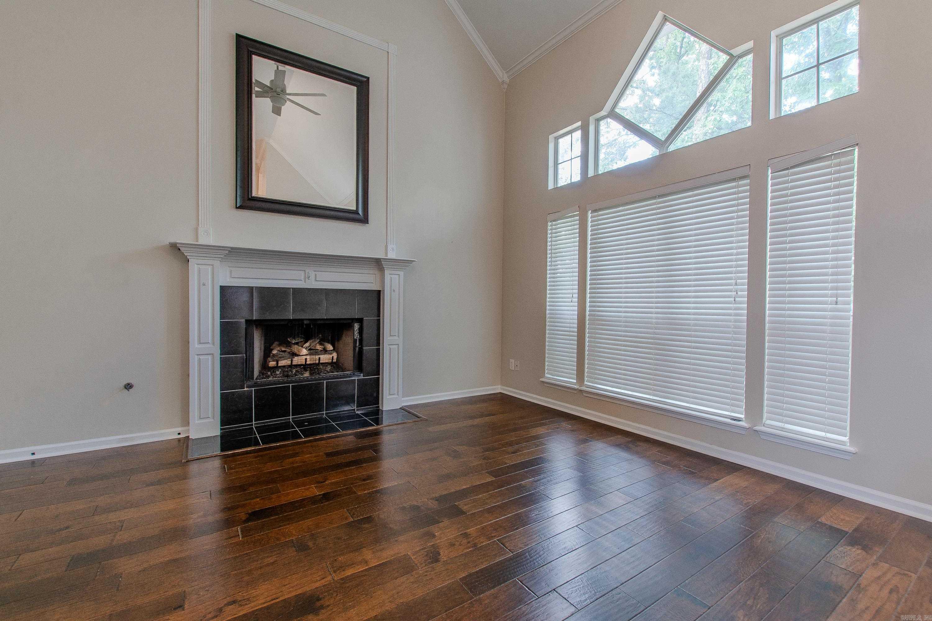 CHERRY CREEK ADDN - Residential