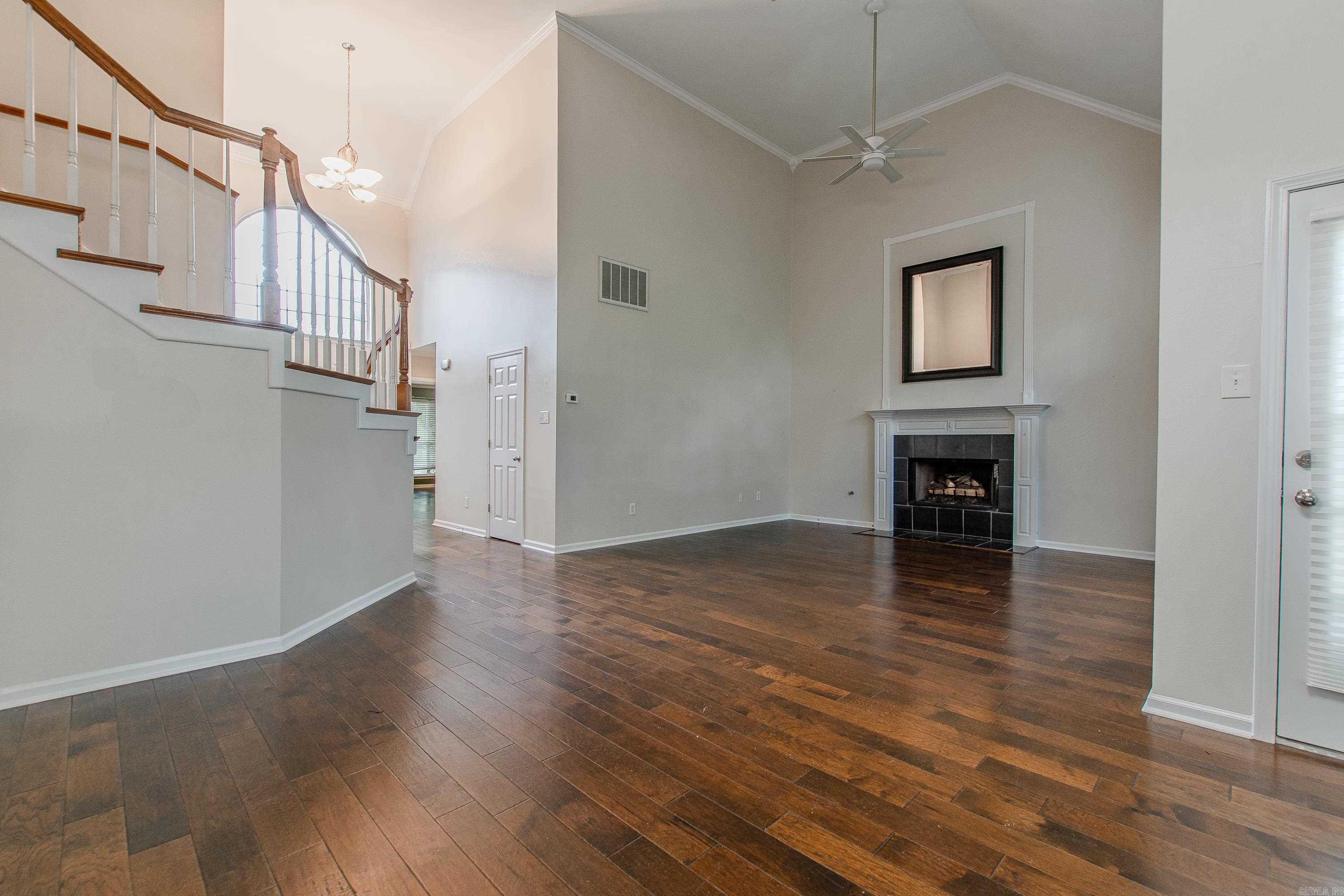 CHERRY CREEK ADDN - Residential