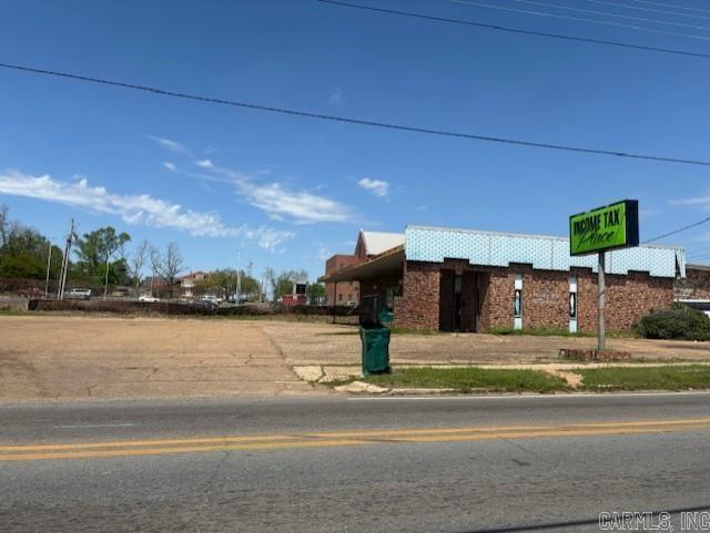 Newton - Commercial Sale