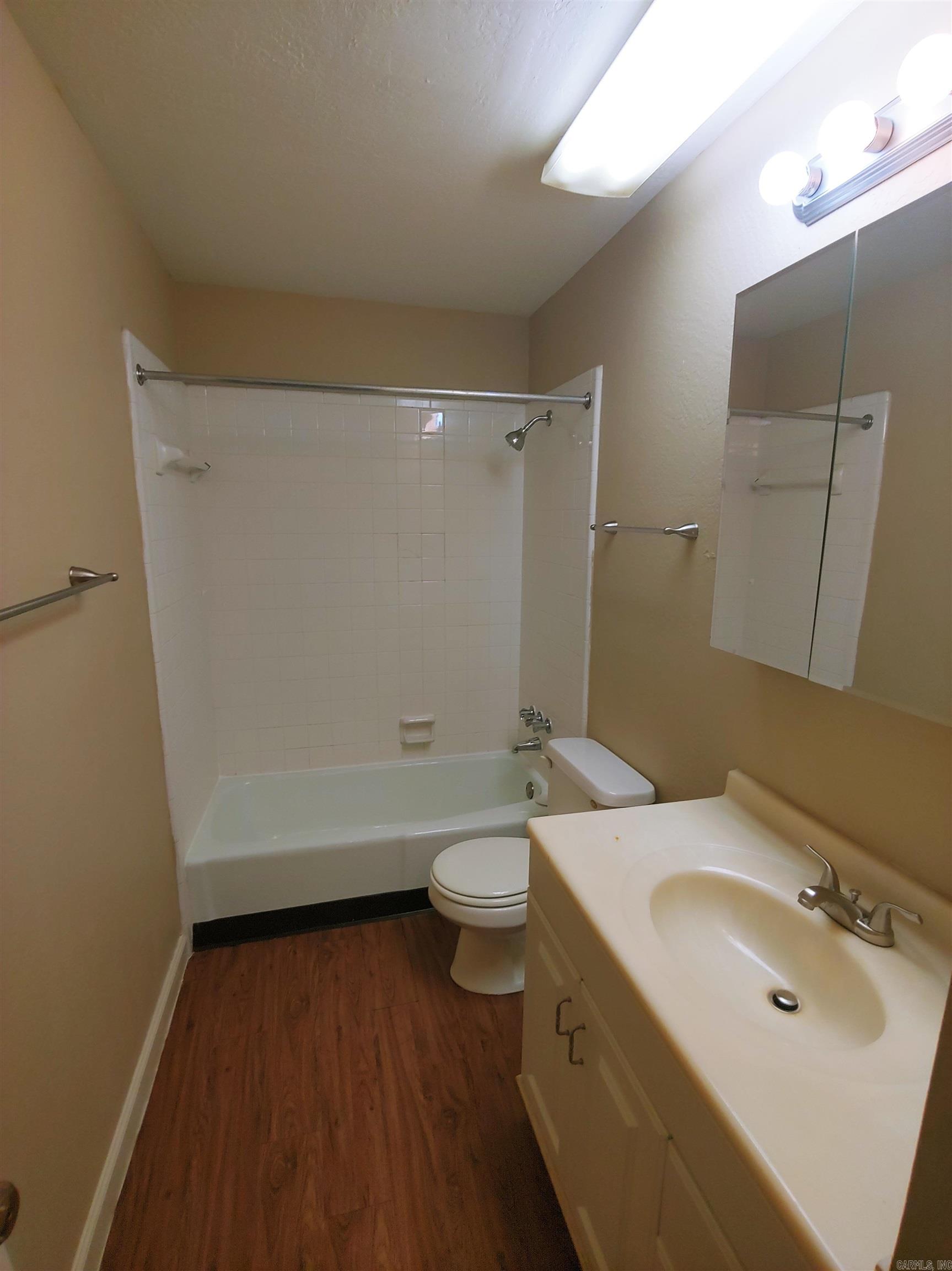 Plunkett 2nd - Residential Lease